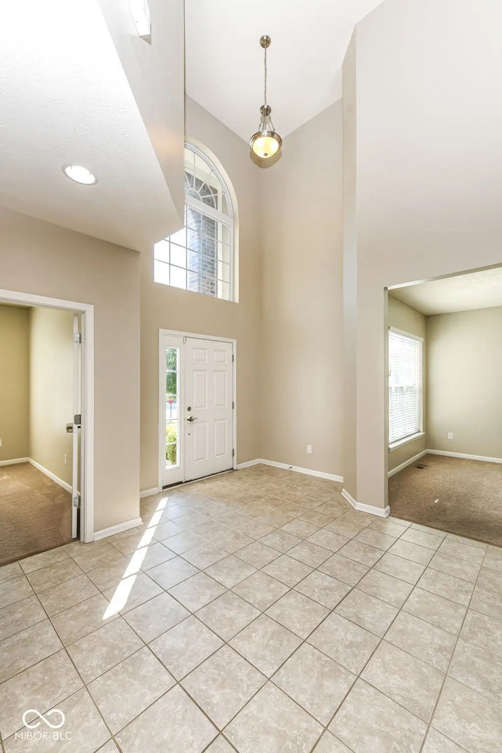 Photo of 288 Little Ben Lane Greenwood, IN 46142