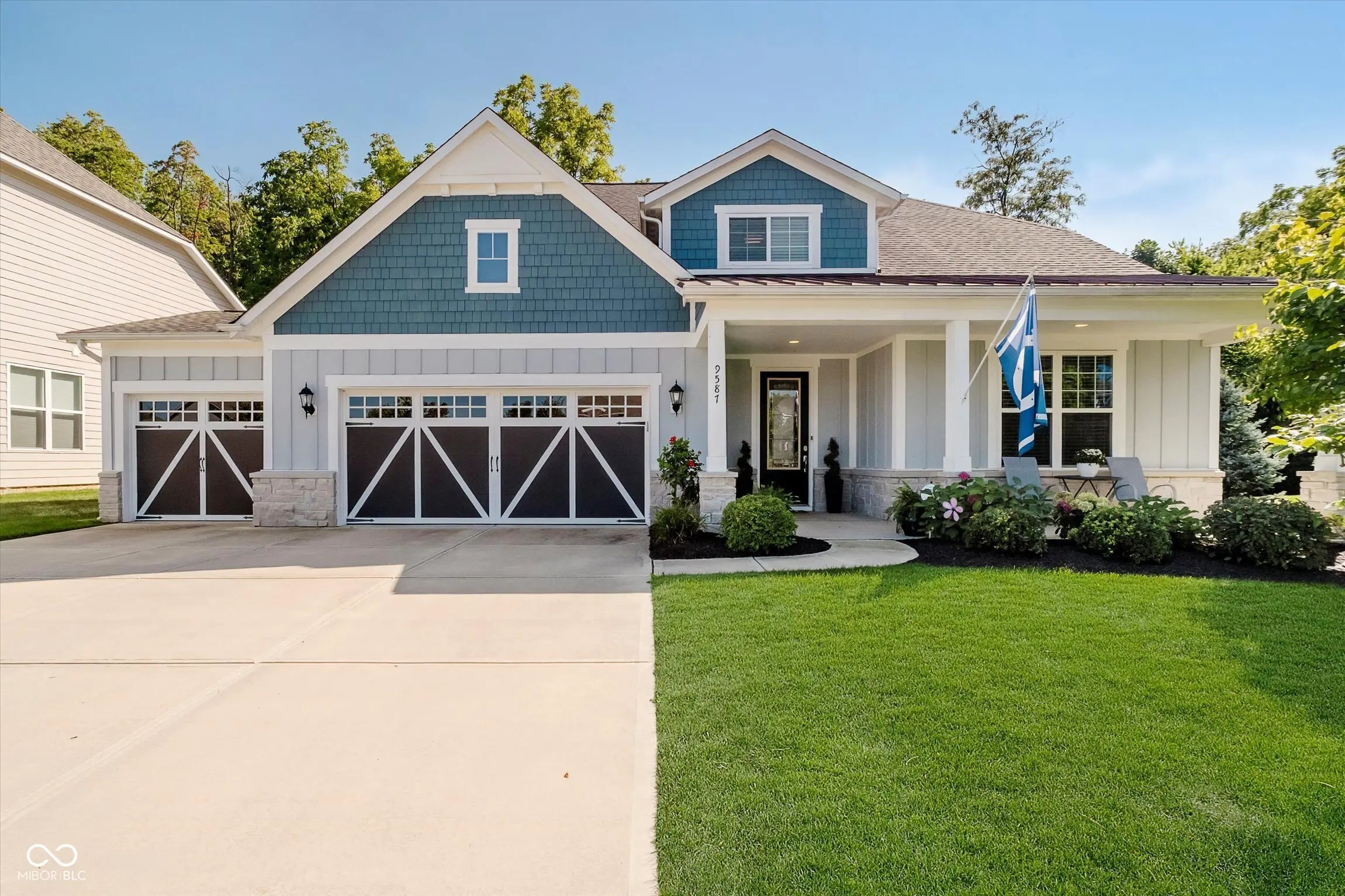 9587 Summerton Drive, Fishers