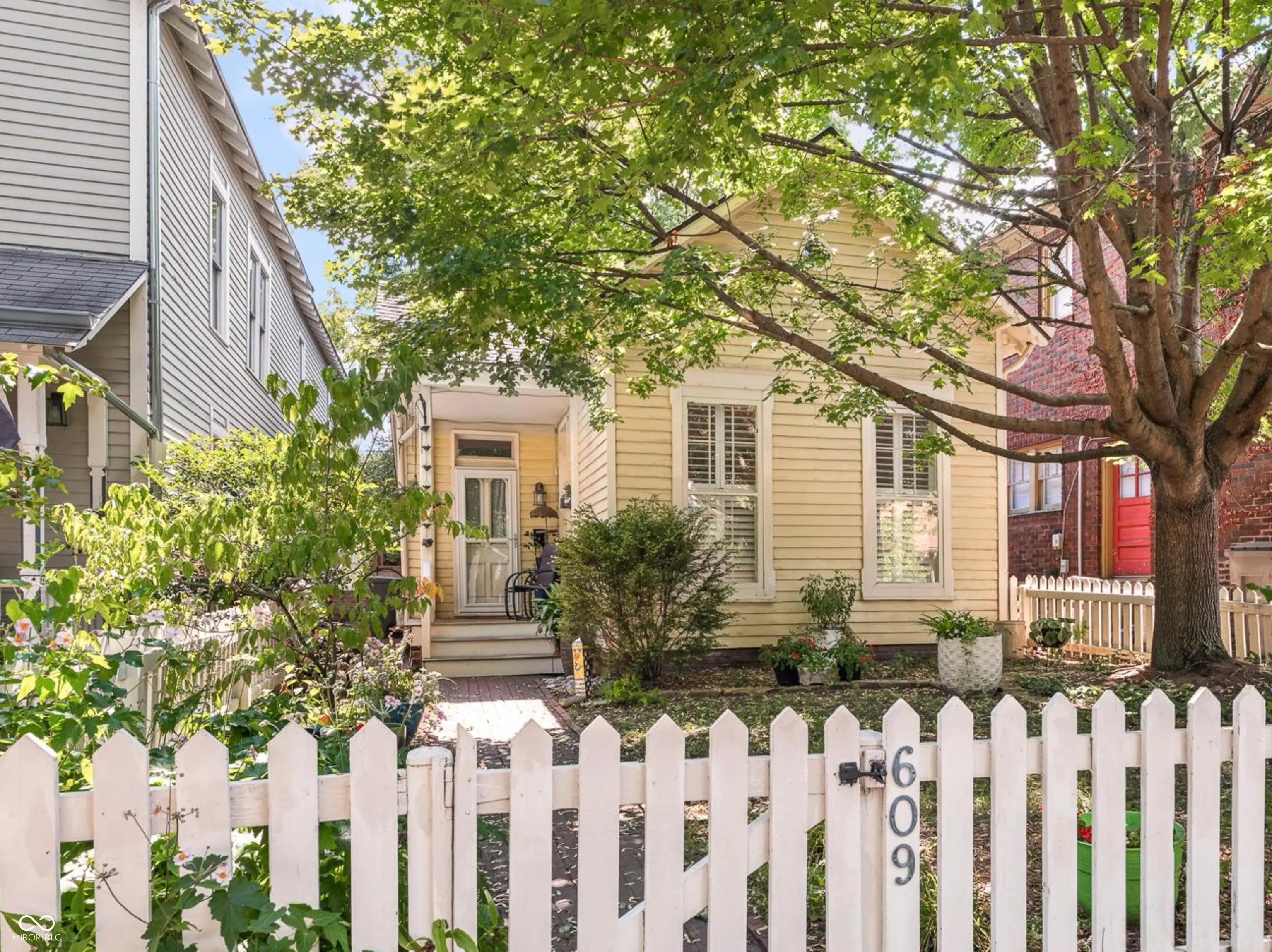 609 E 9th Street, Indianapolis