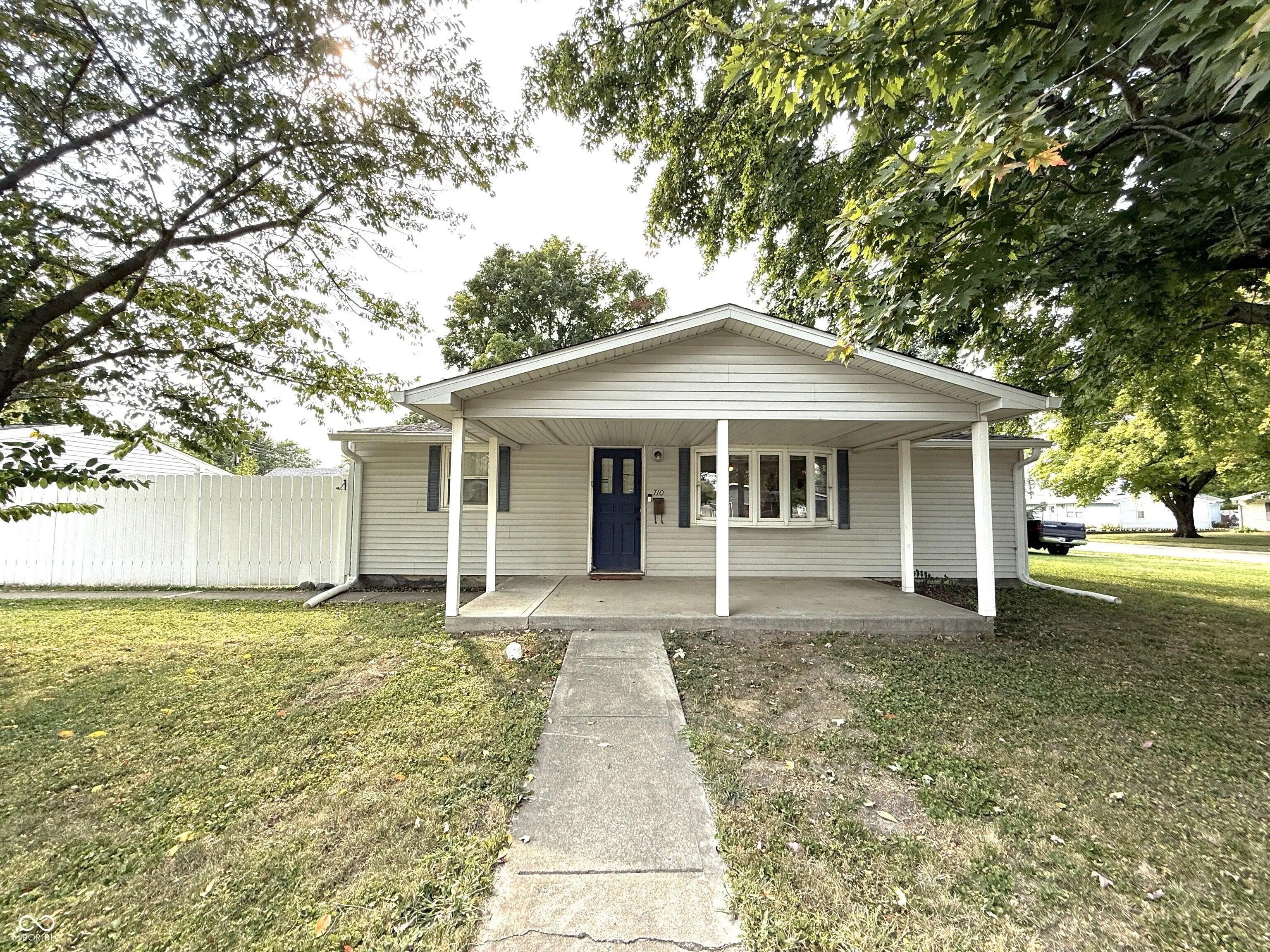 Photo of 710 Coombs Street Lebanon, IN 46052