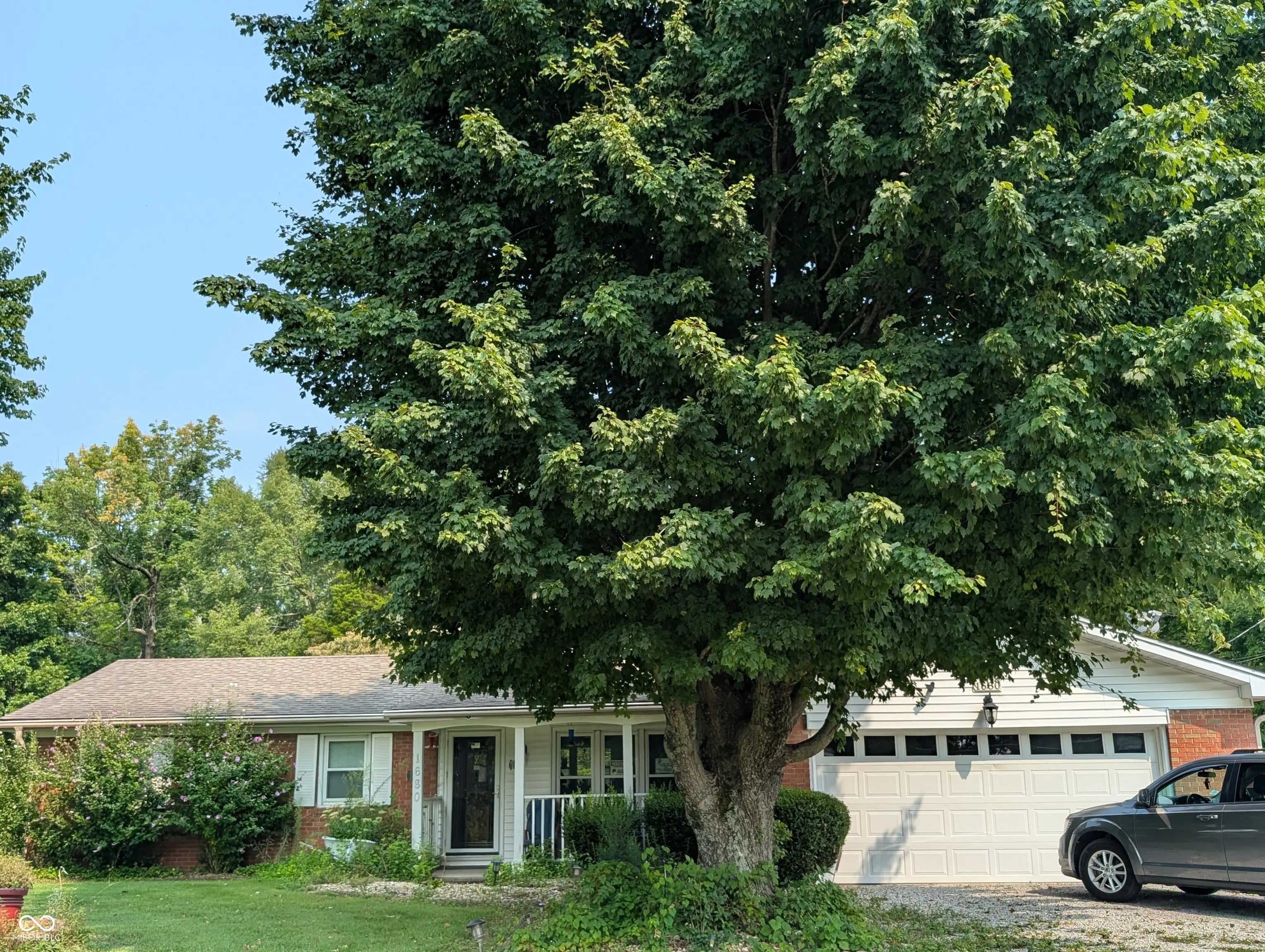 1680 Hurley Drive, North Vernon