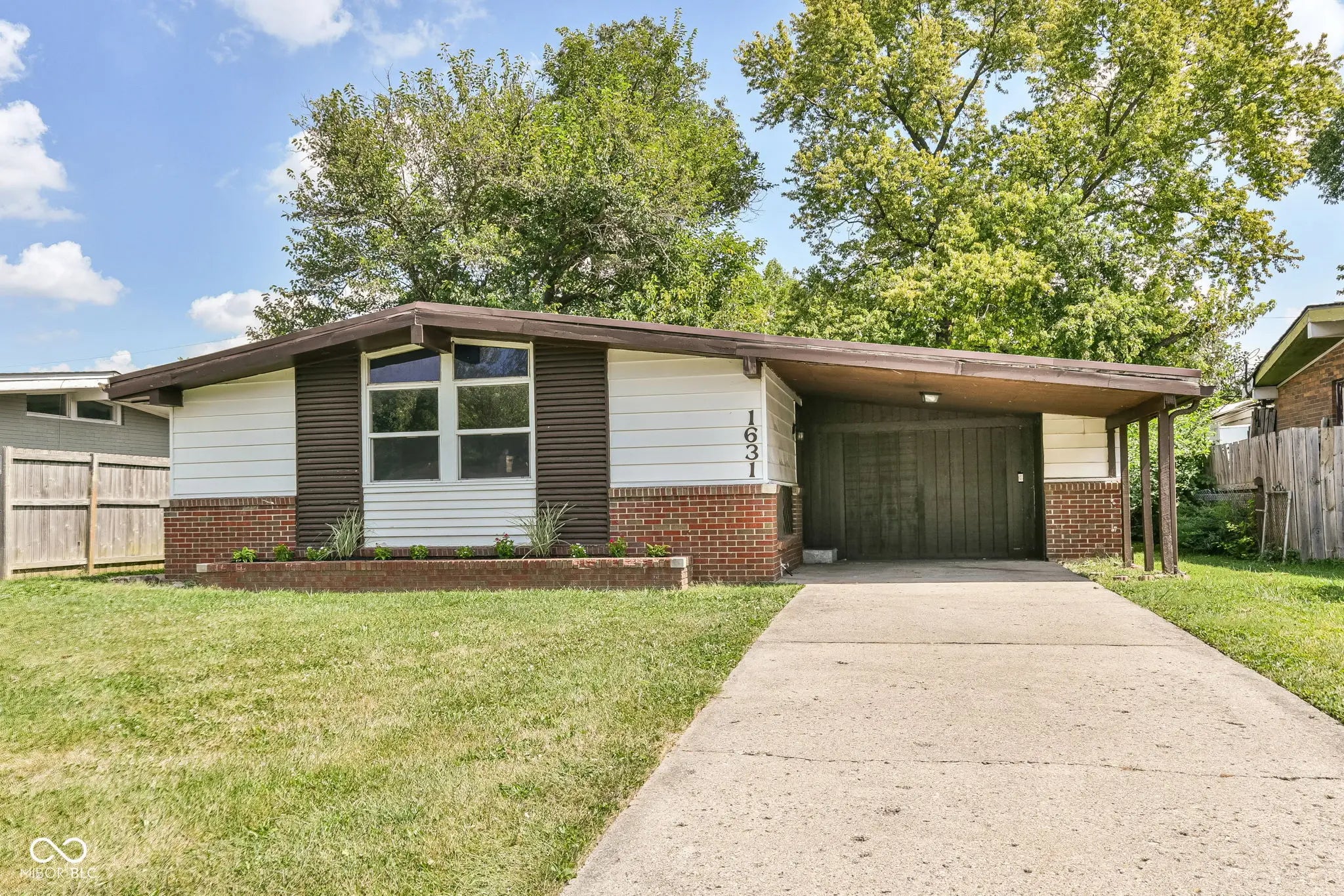 1631 Elmhurst Drive, Indianapolis