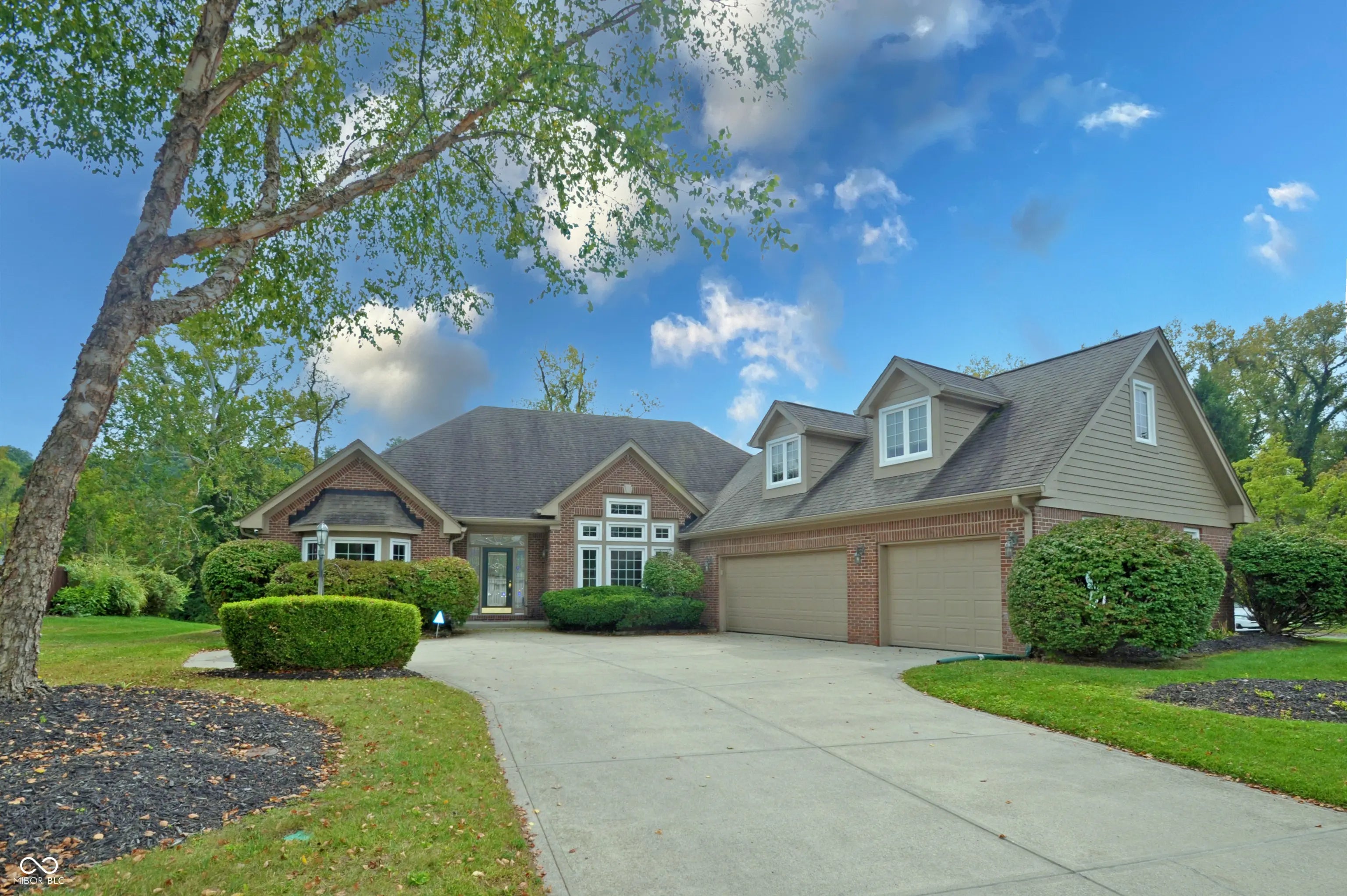 6505 Calais Circle, Indianapolis