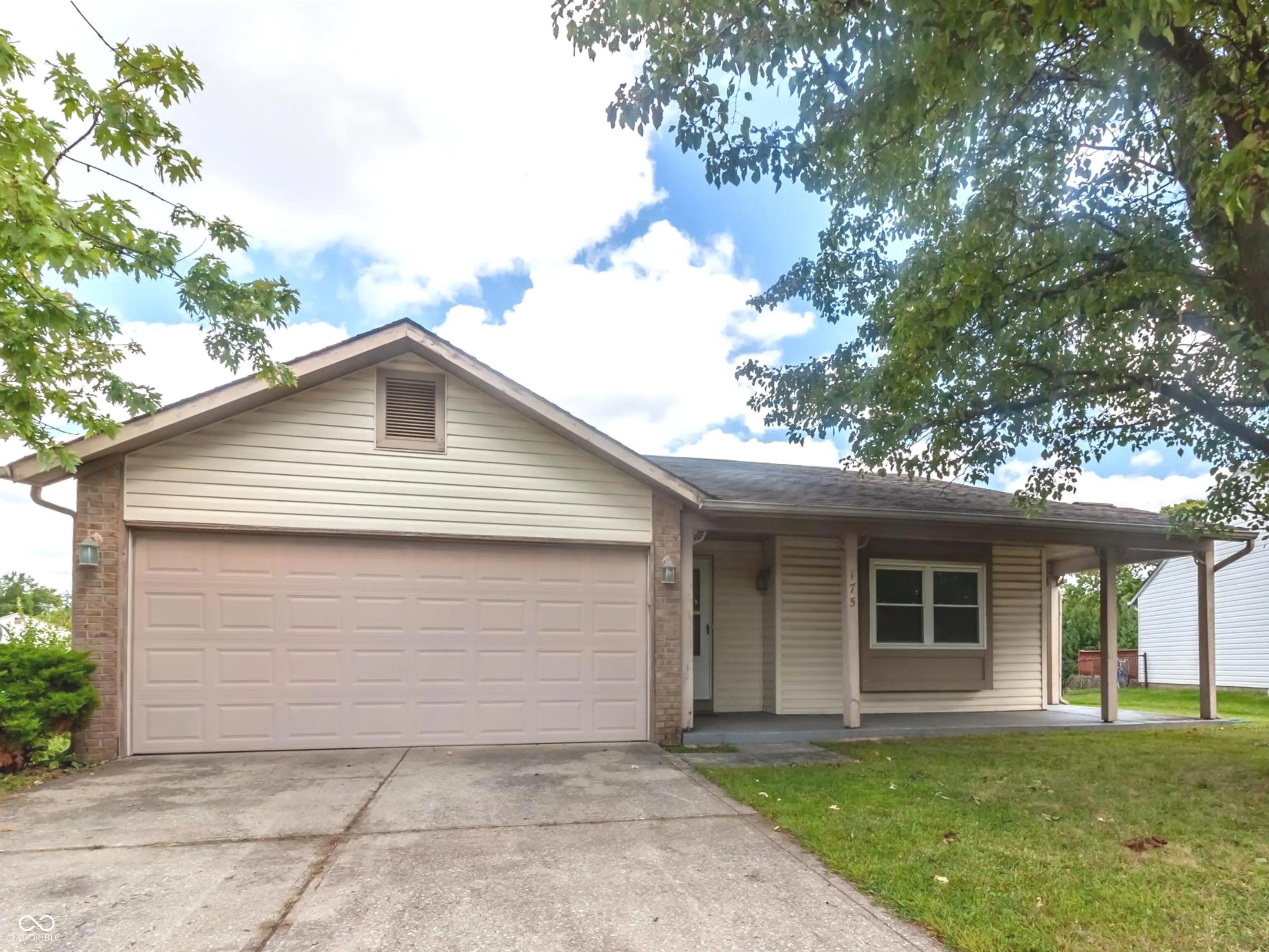 Photo of 175 Westridge Place Greenwood, IN 46142