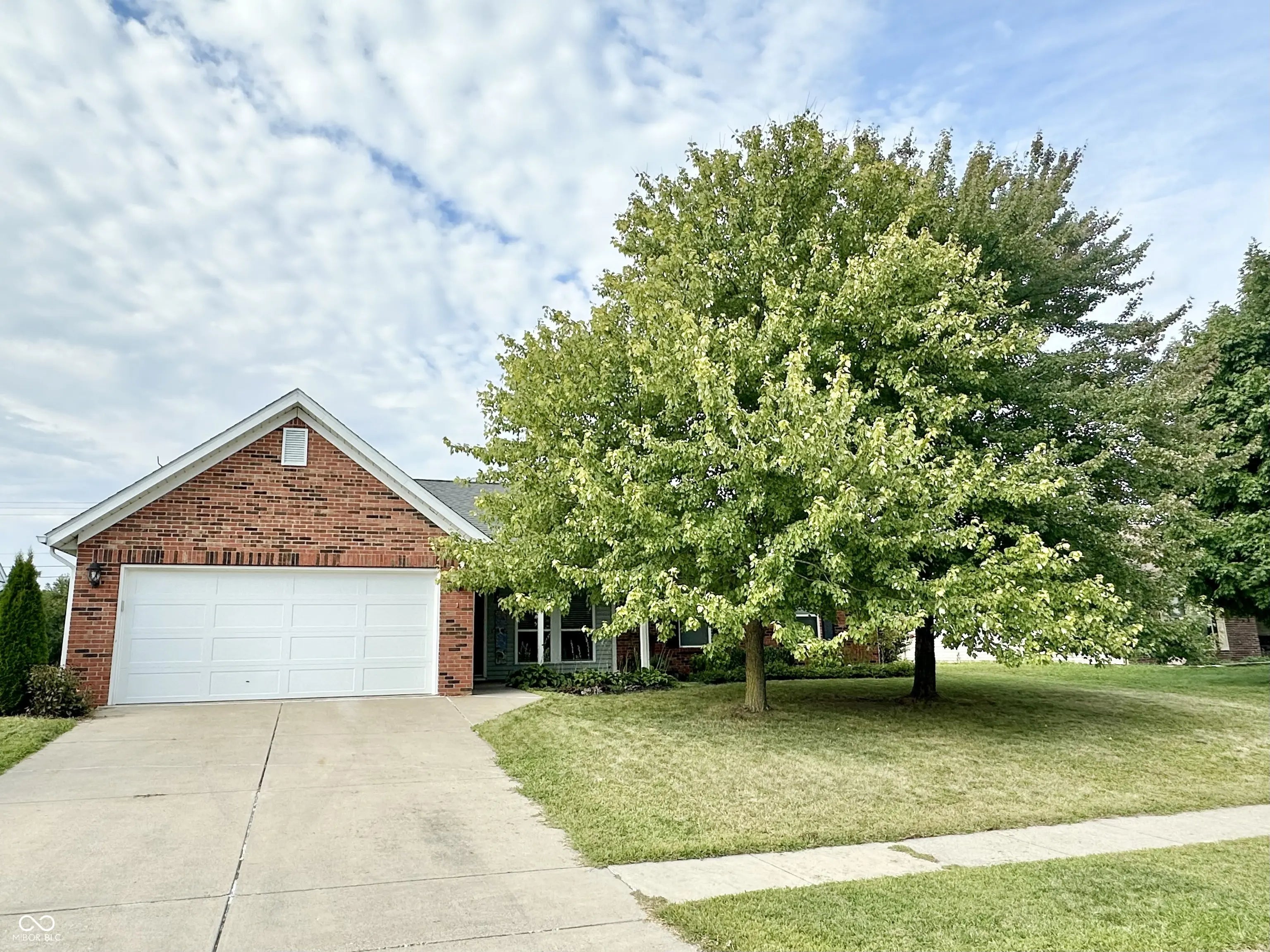 324 N Brookfield Drive, Lafayette