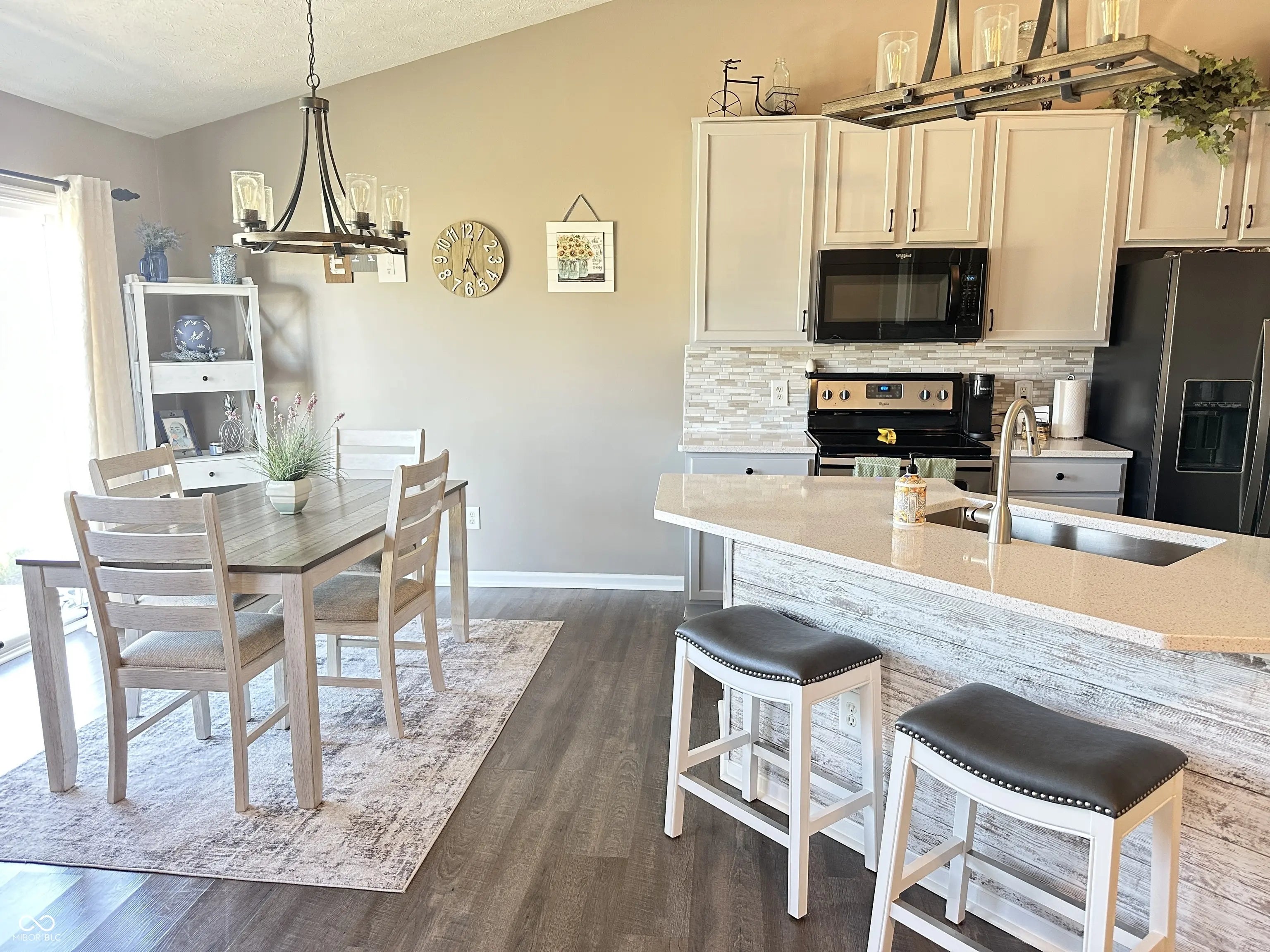 1576 Rosewood Drive MLS 22061257 Oriole Point photo 17