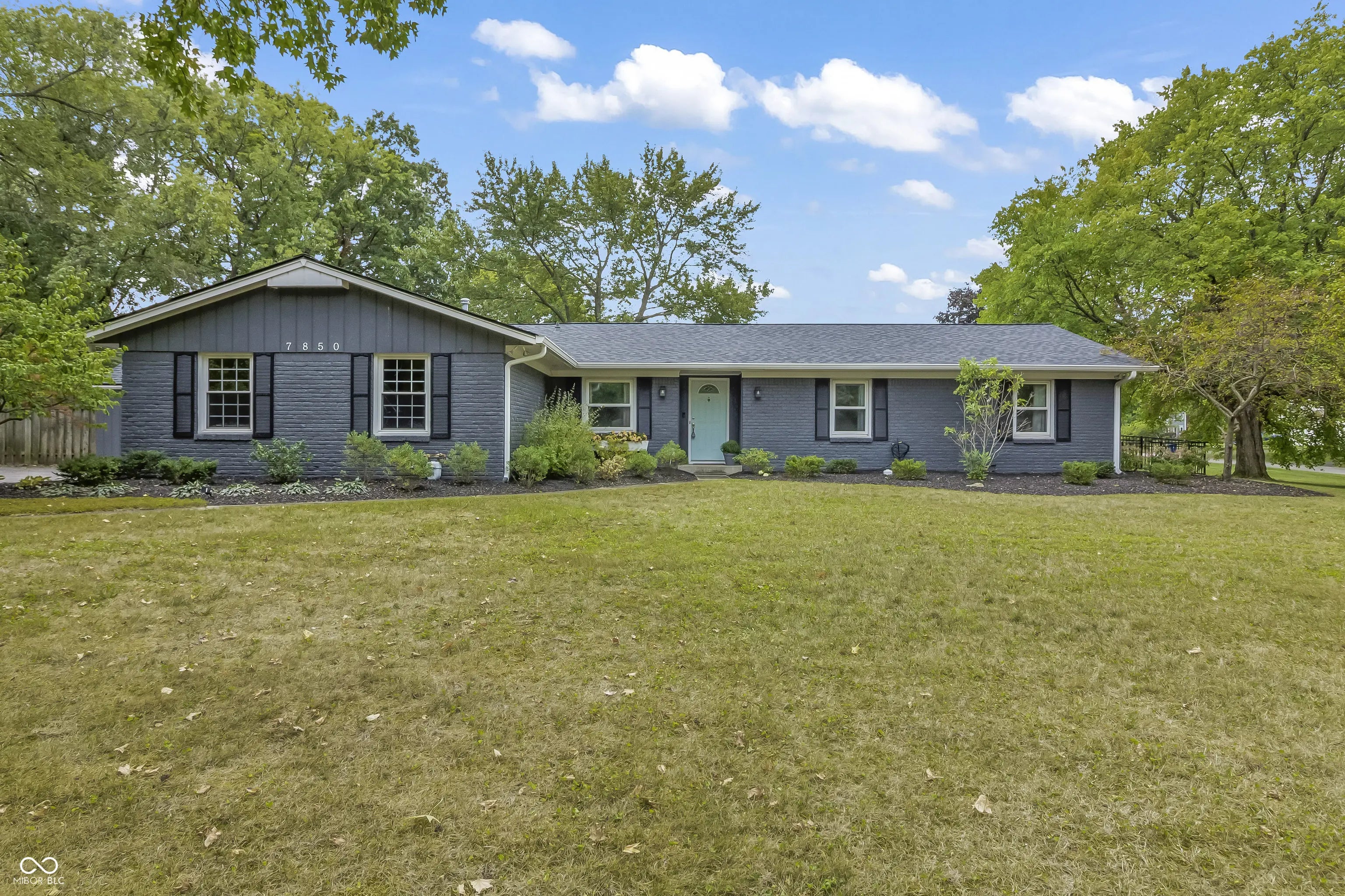7850 Wawasee Drive, Indianapolis