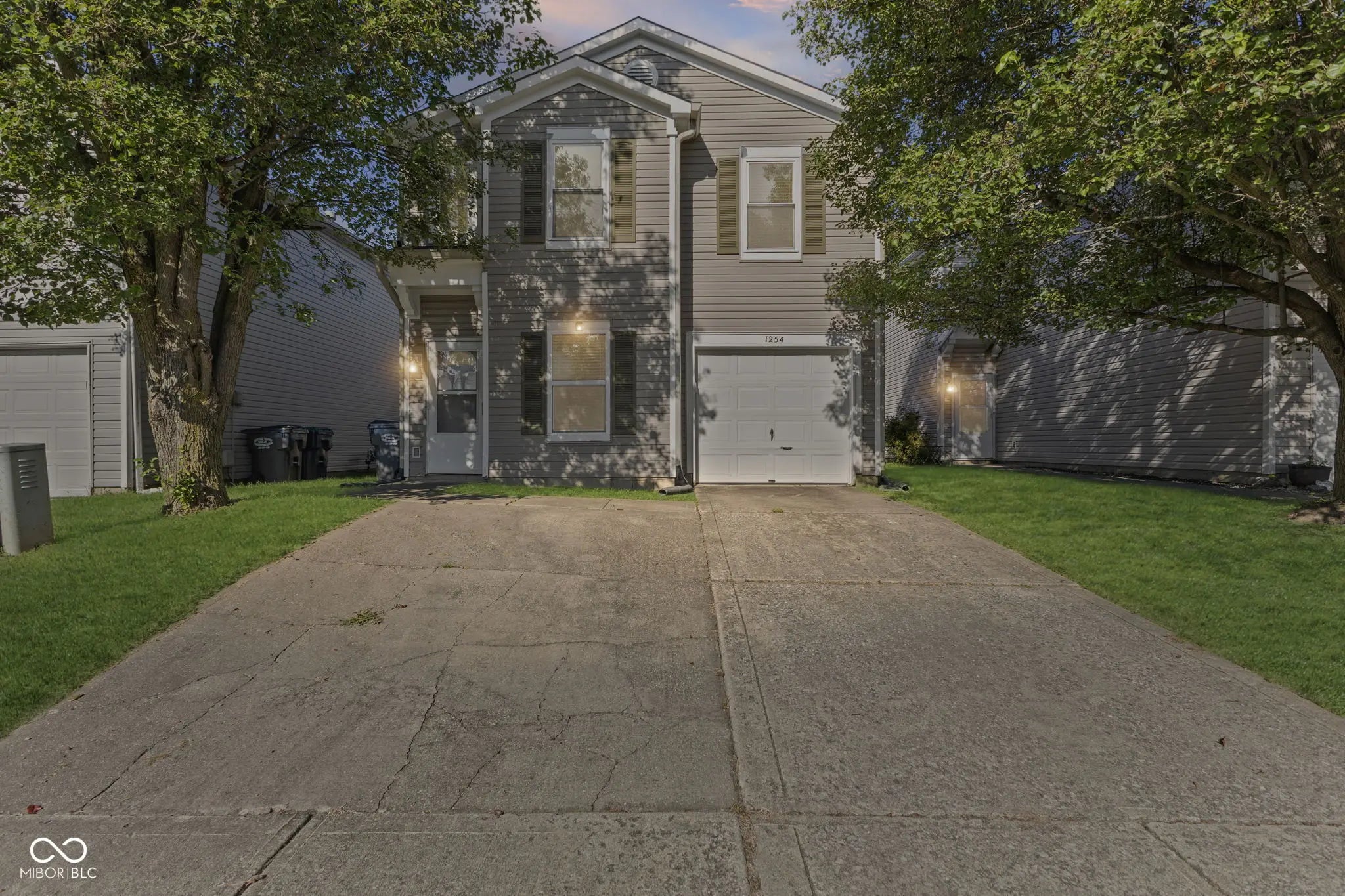 1254 Kenwood Drive, Greenwood