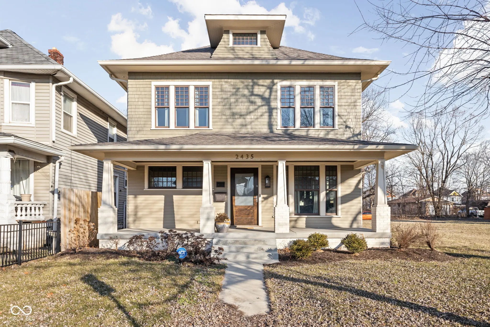 2435 N College Avenue, Indianapolis