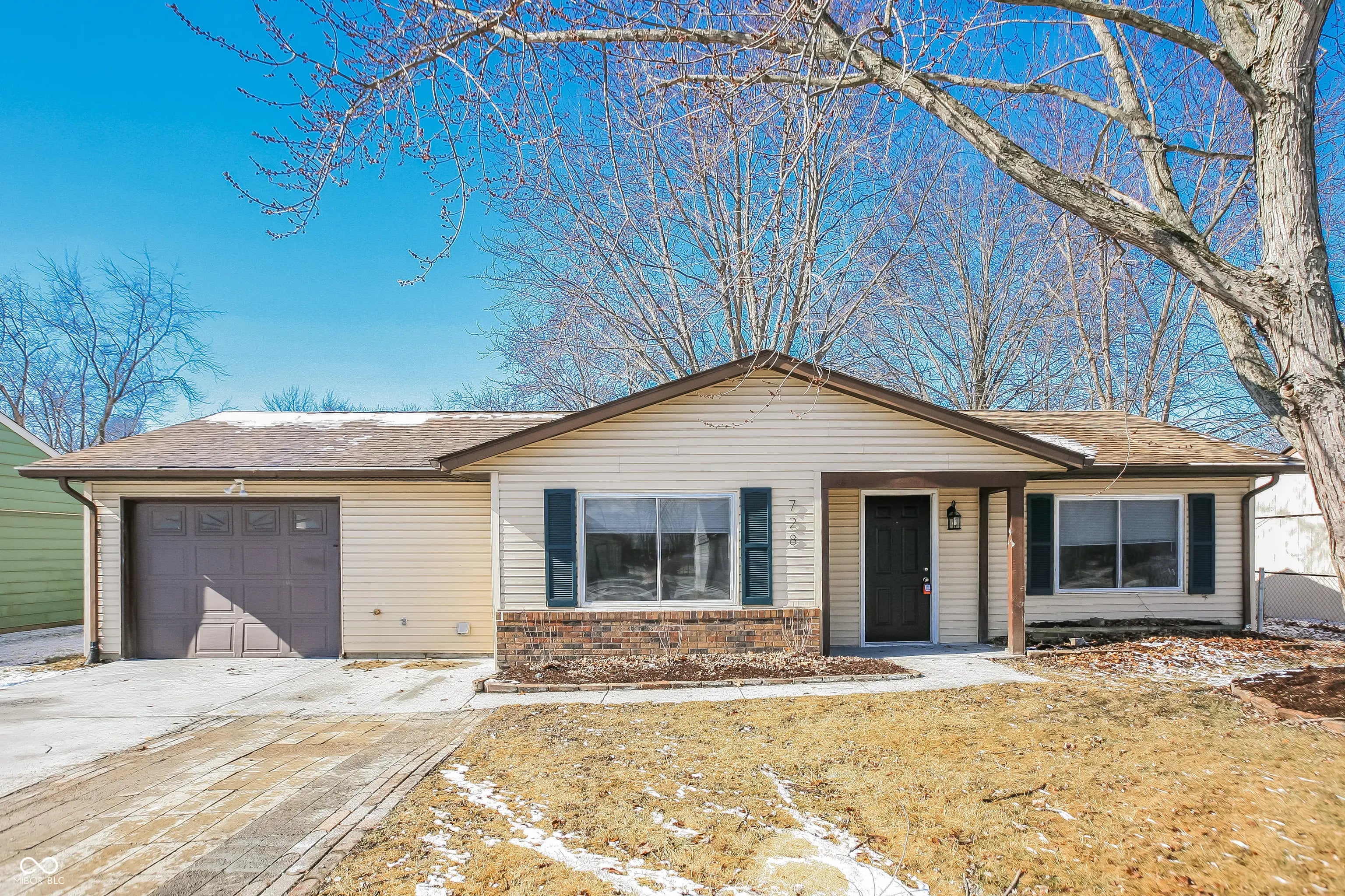 Photo of 728 Holiday Drive Fortville, IN 46040