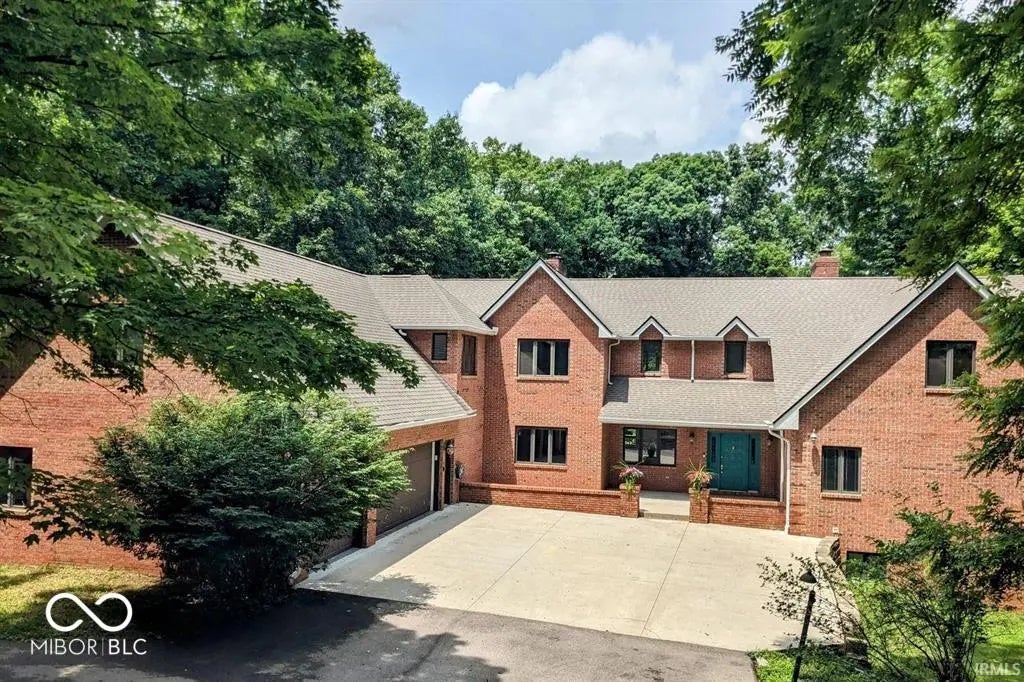 Photo of 3701 E Rachels Glen Road Bloomington, IN 47408