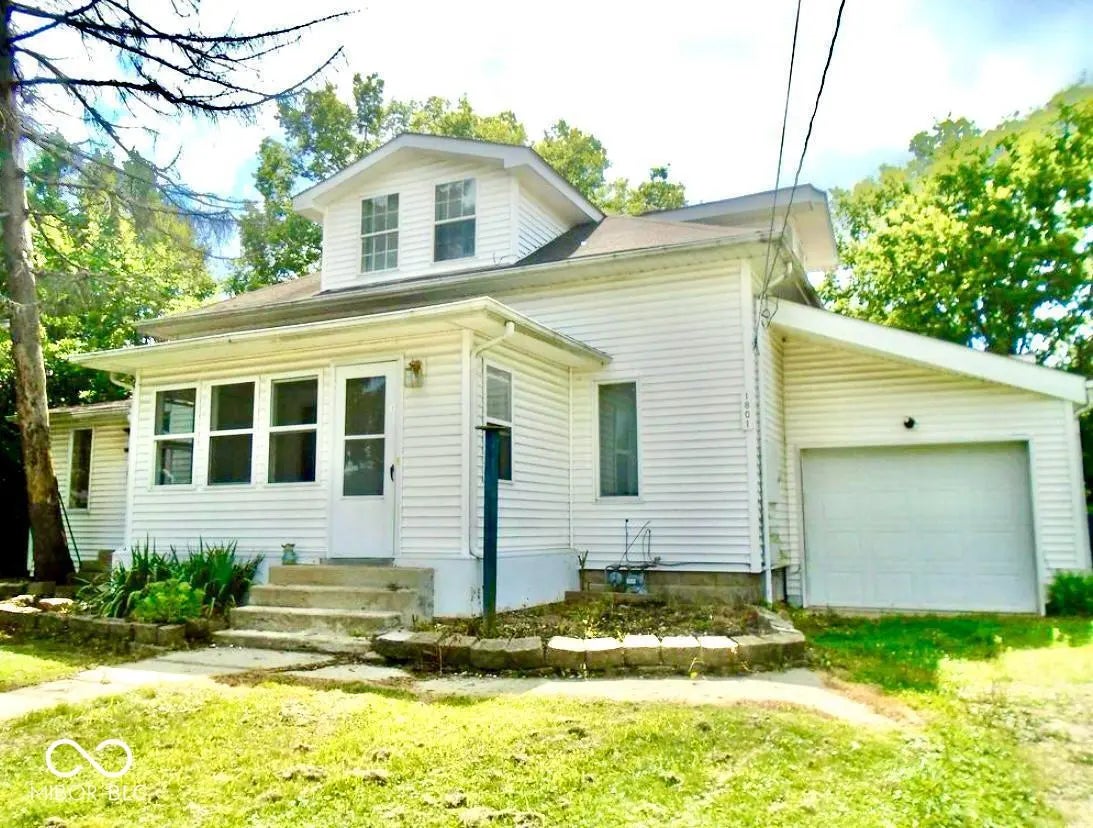 1801 S Luick Avenue, Muncie