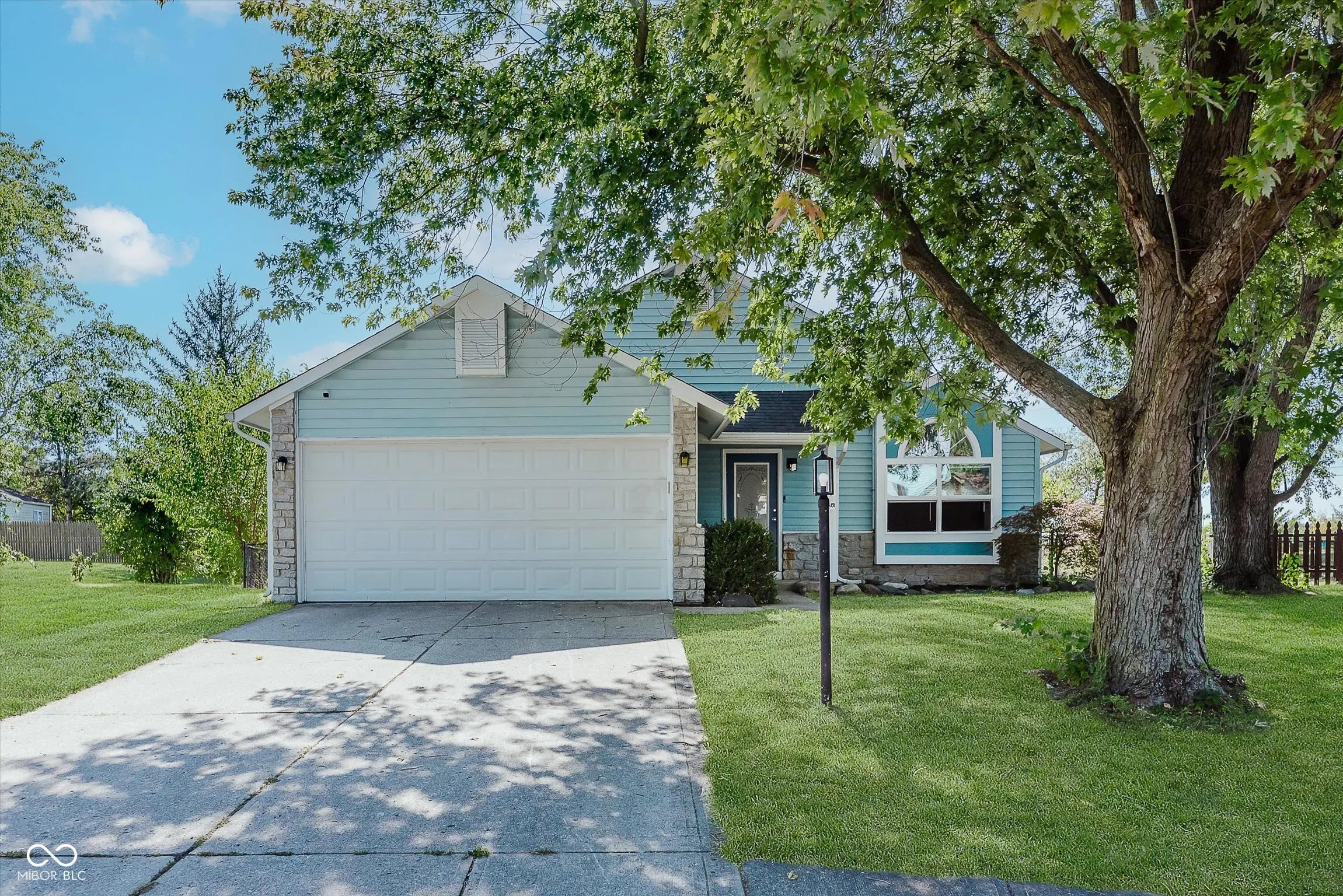 Photo of 11017 Amburg Court Indianapolis, IN 46235