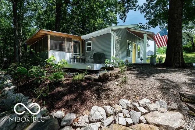 4125 E Bethel Lane, Bloomington