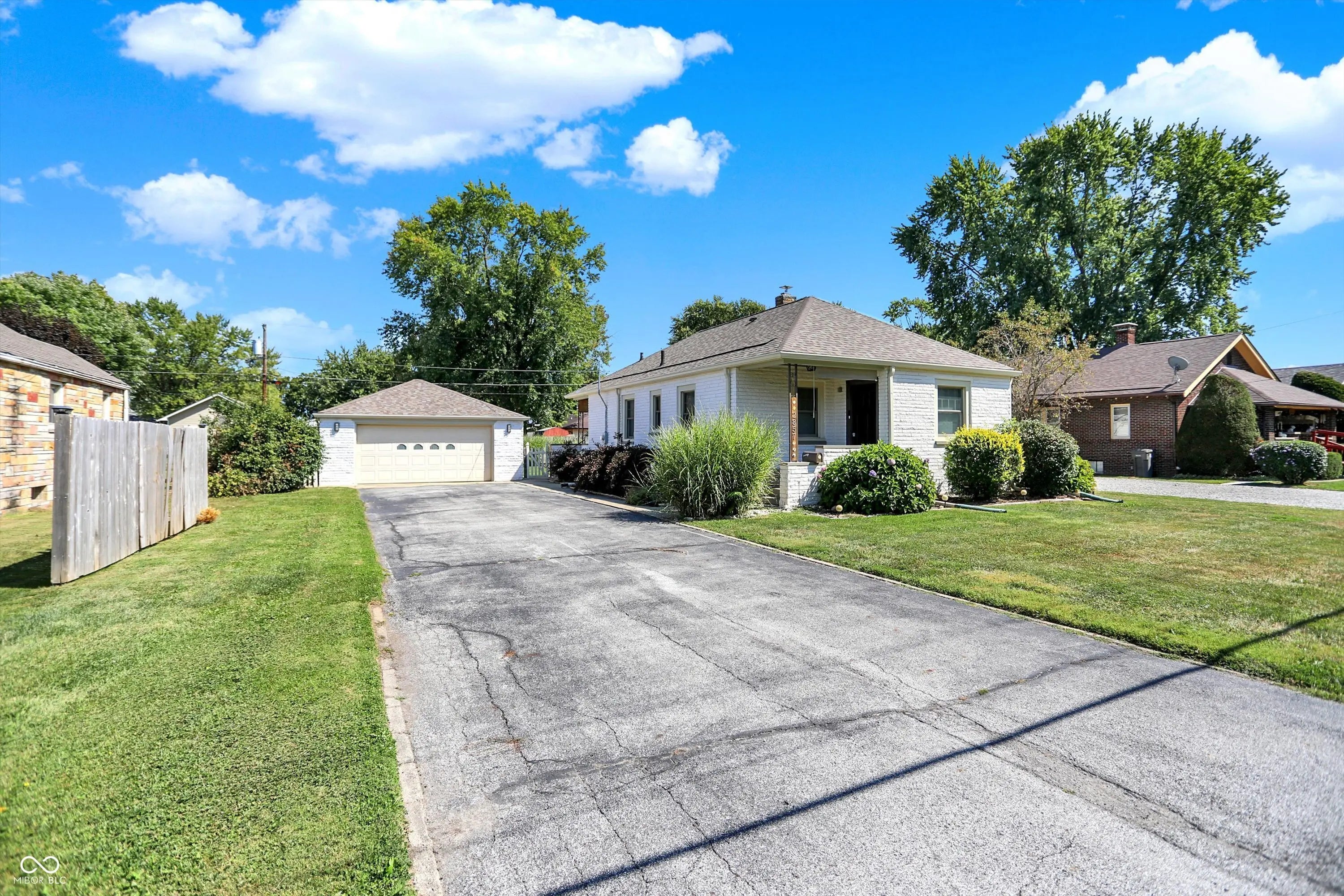 2857 S Capitol Avenue, Indianapolis