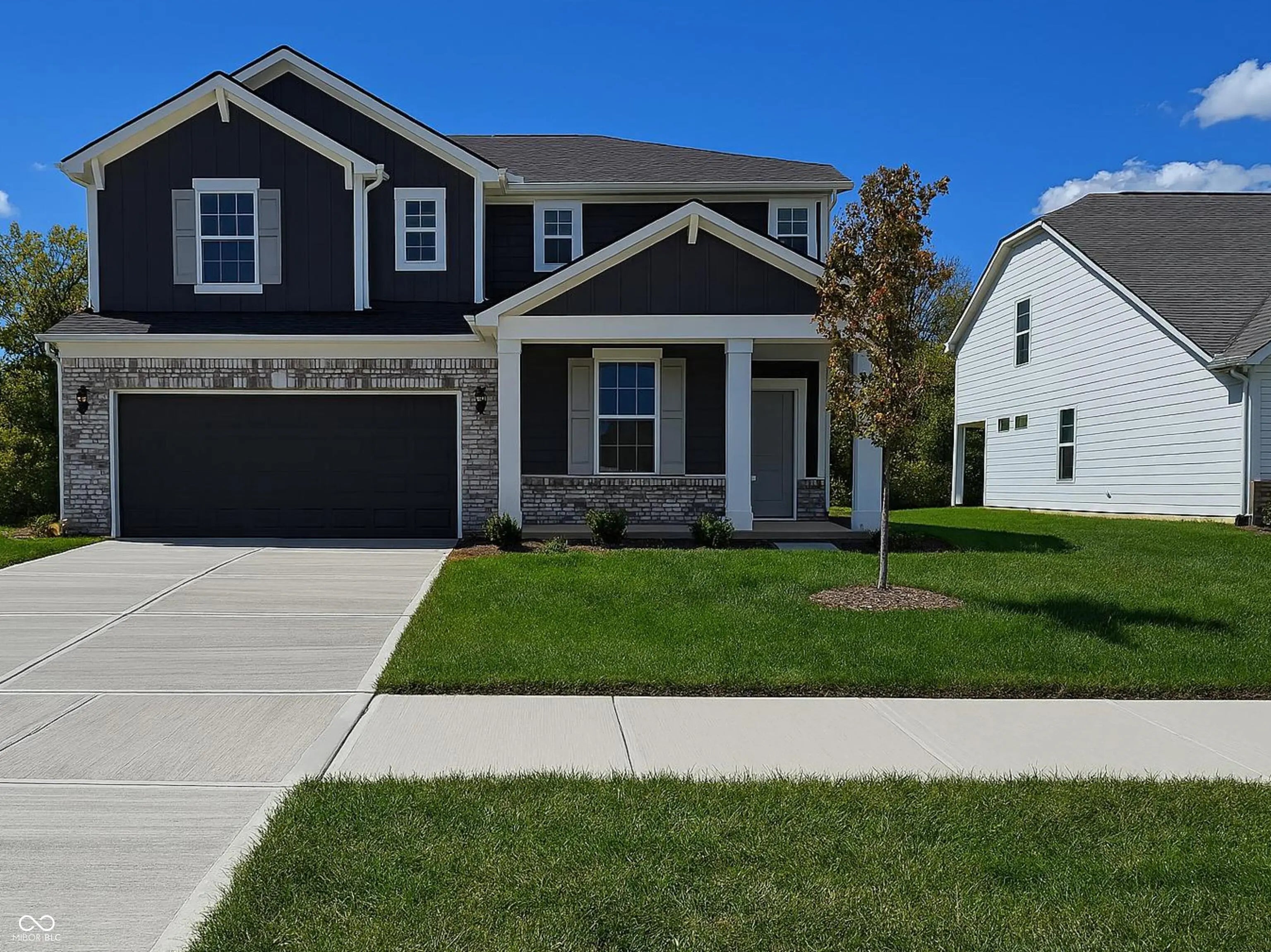 570 Corbin Way, Avon
