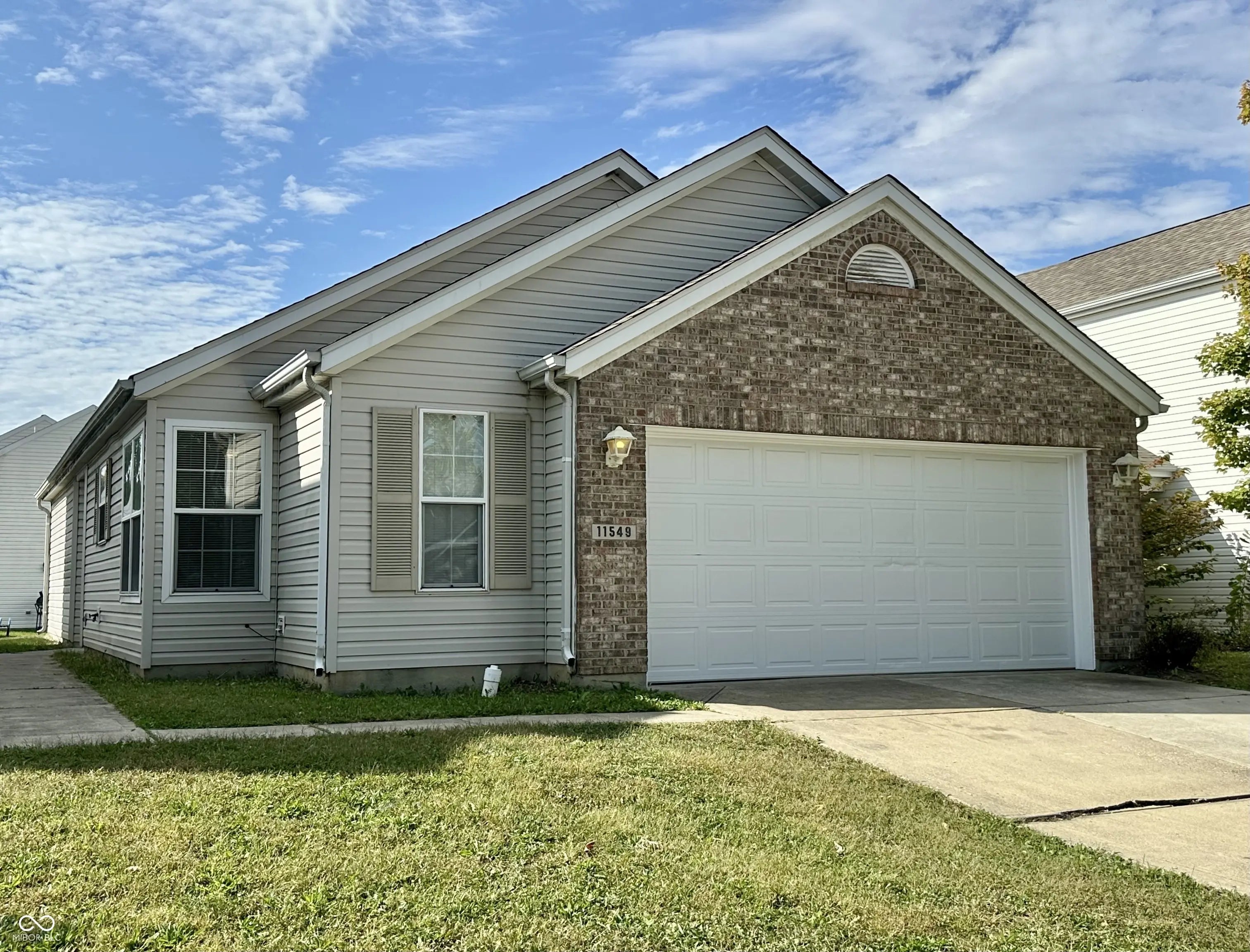 Photo of 11549 Glenn Abbey Lane Indianapolis, IN 46235