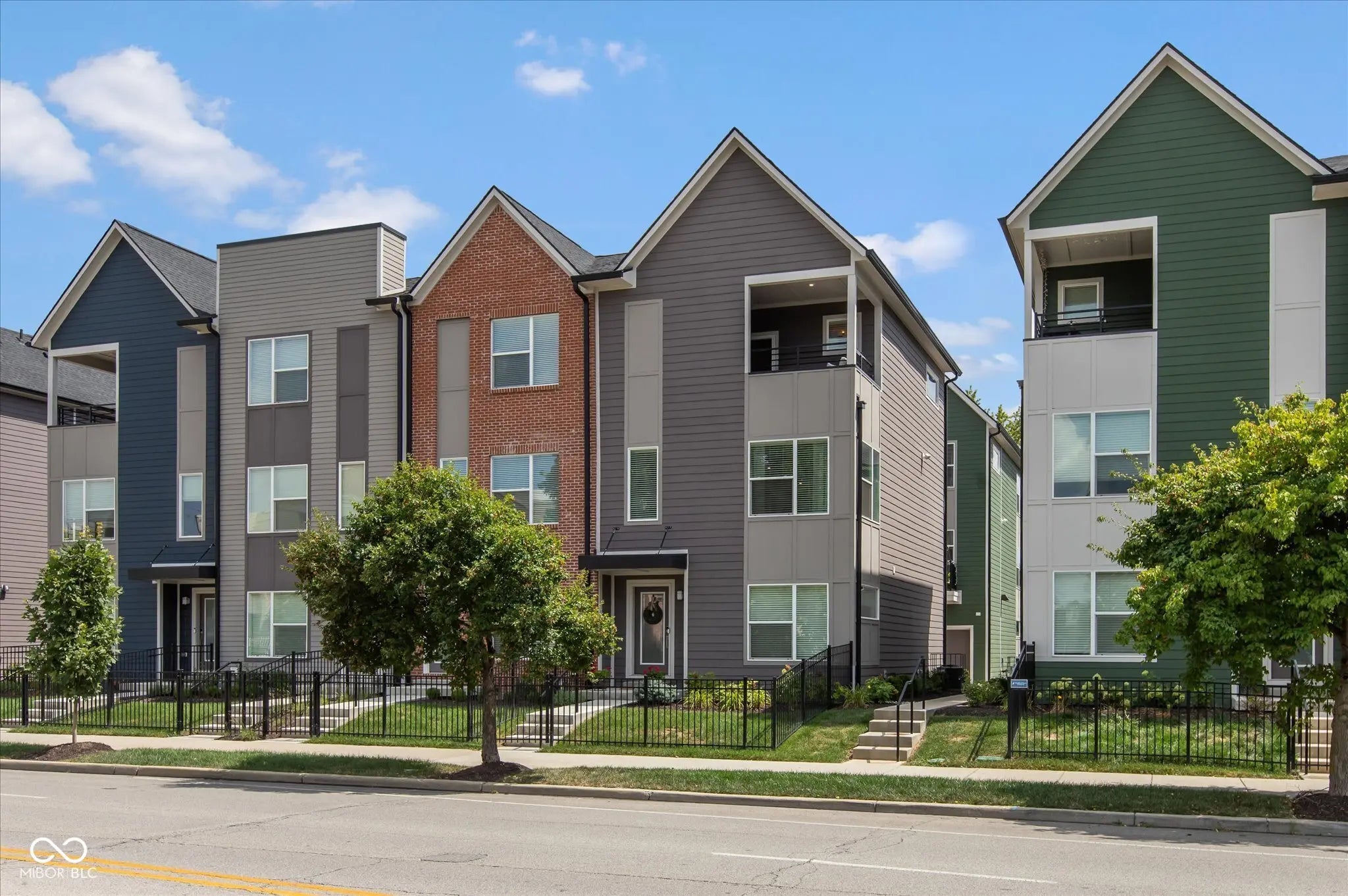 2135 N College Avenue, Indianapolis