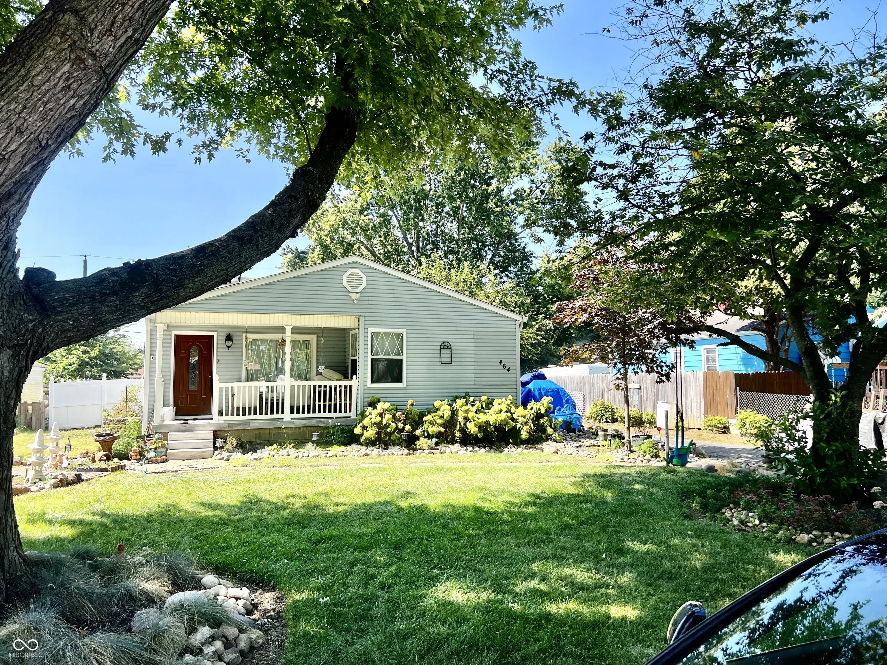 Photo of 464 S Exeter Avenue Indianapolis, IN 46241