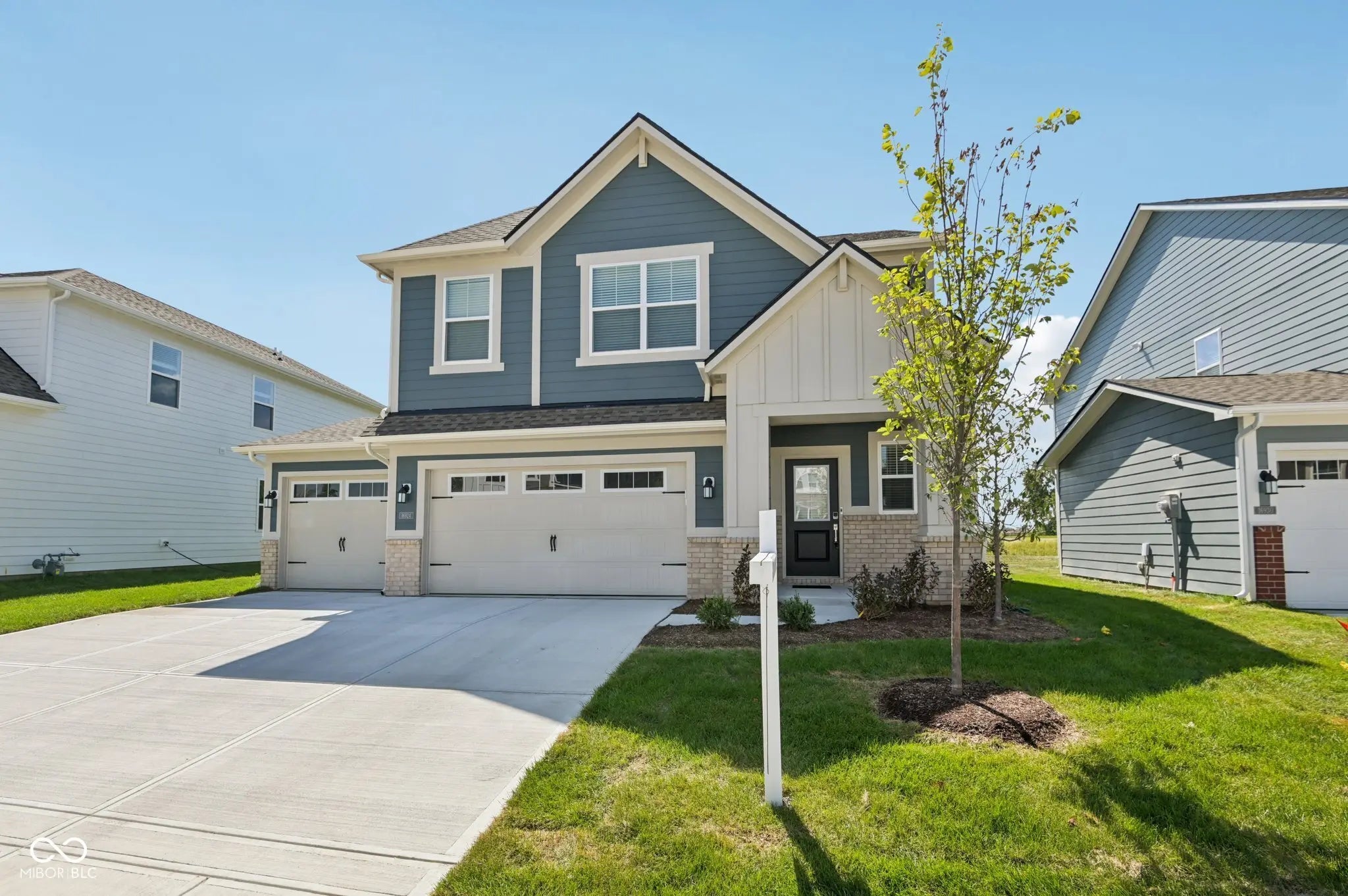 16924 Sandhurst Place, Westfield