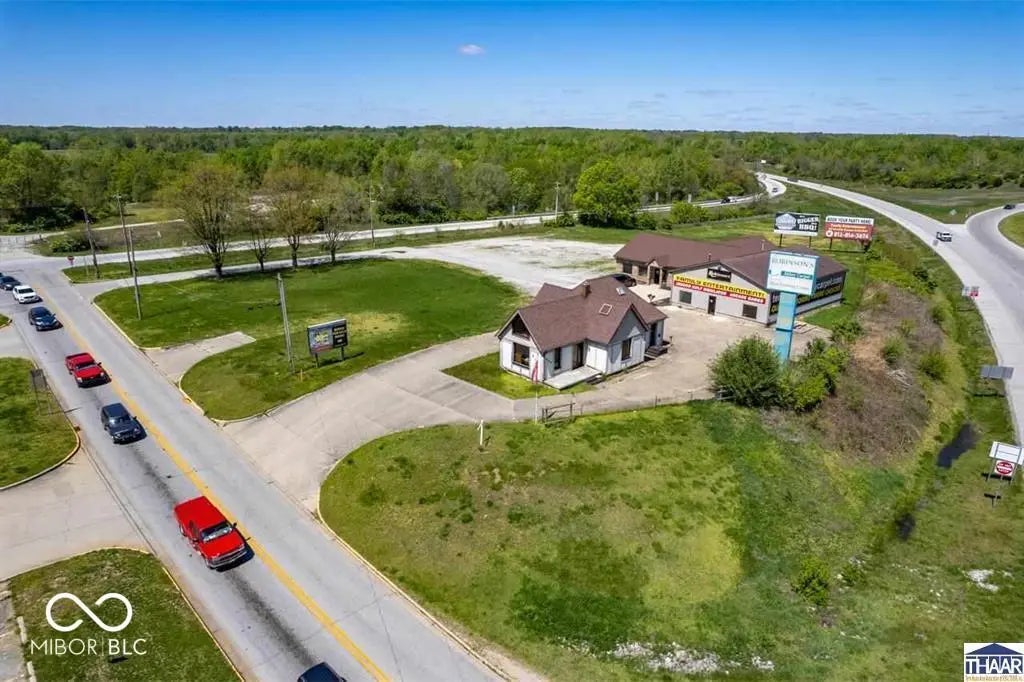 Photo of 220 Maple Avenue Terre Haute, IN 47804