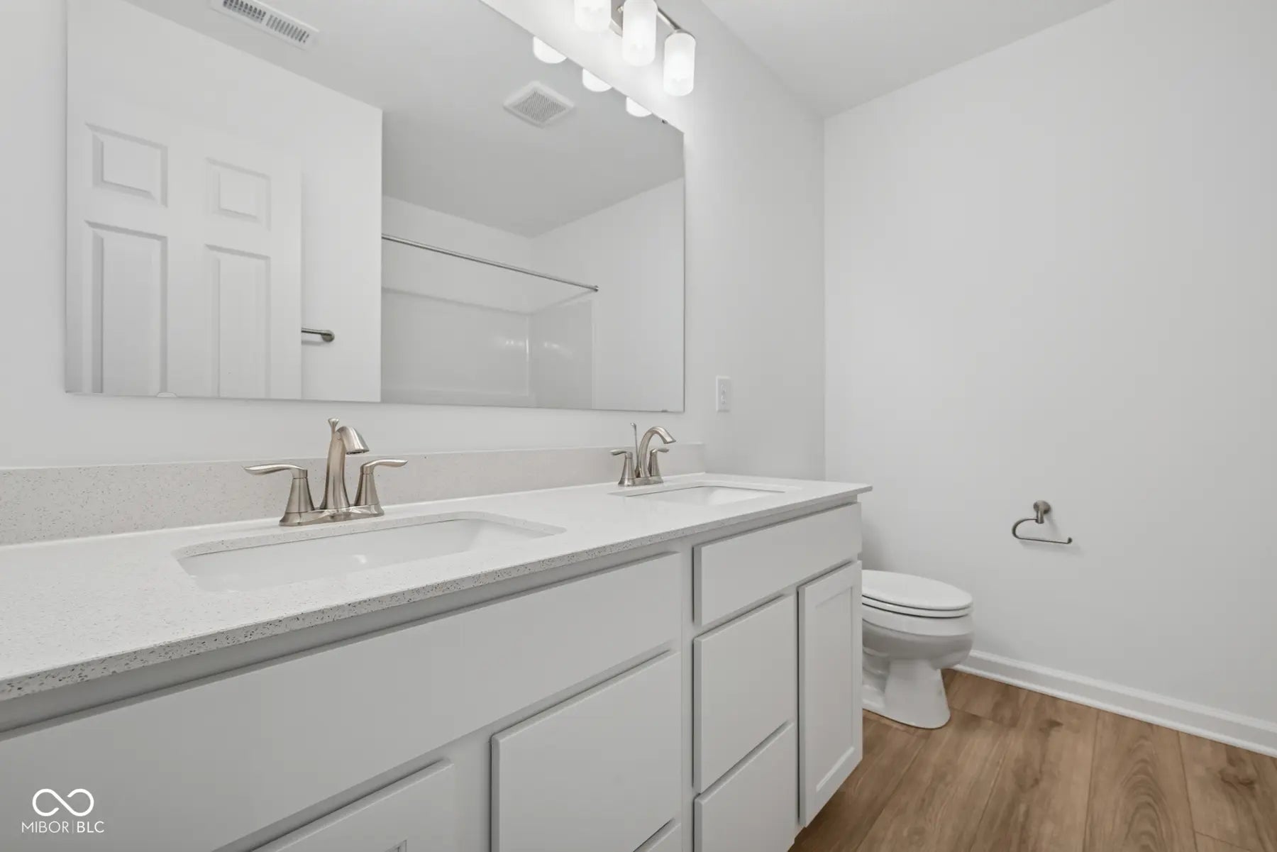5216 Rolling Meadow Boulevard MLS 22061805 Belmont photo 8