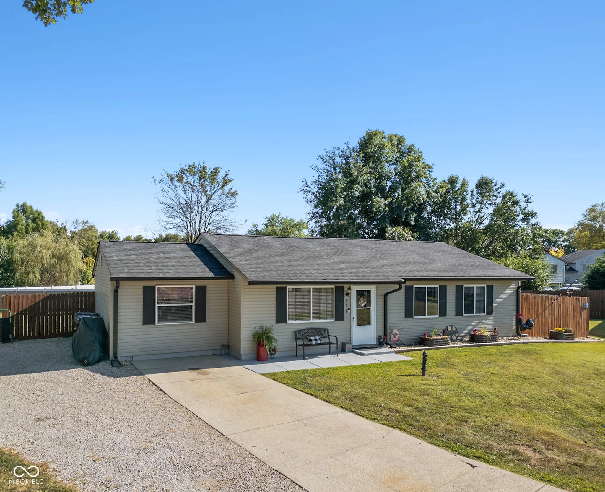 8437 N Sheffield Court, Columbus