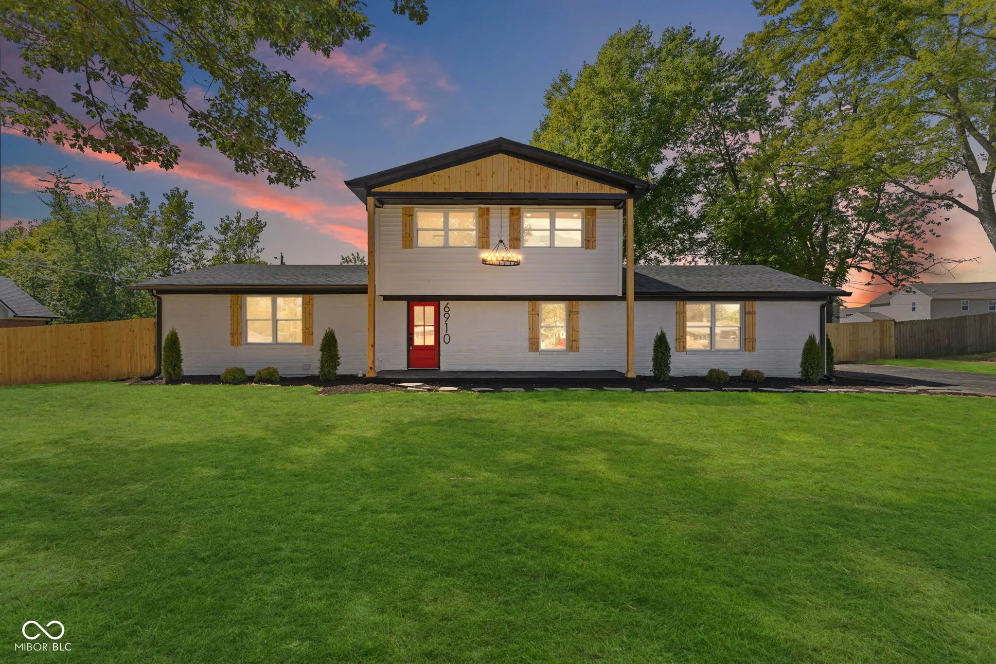 6910 Bonny Drive, Indianapolis