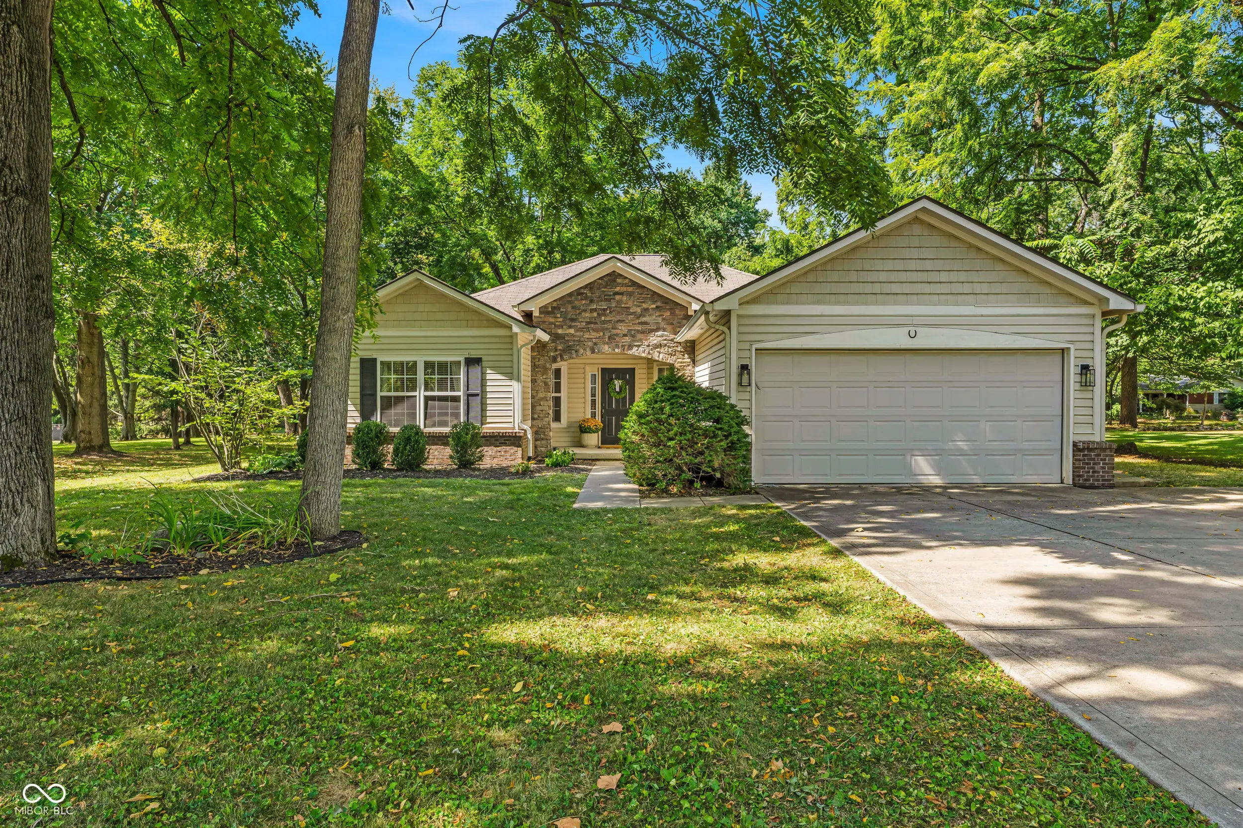5000 Willow Road, Zionsville