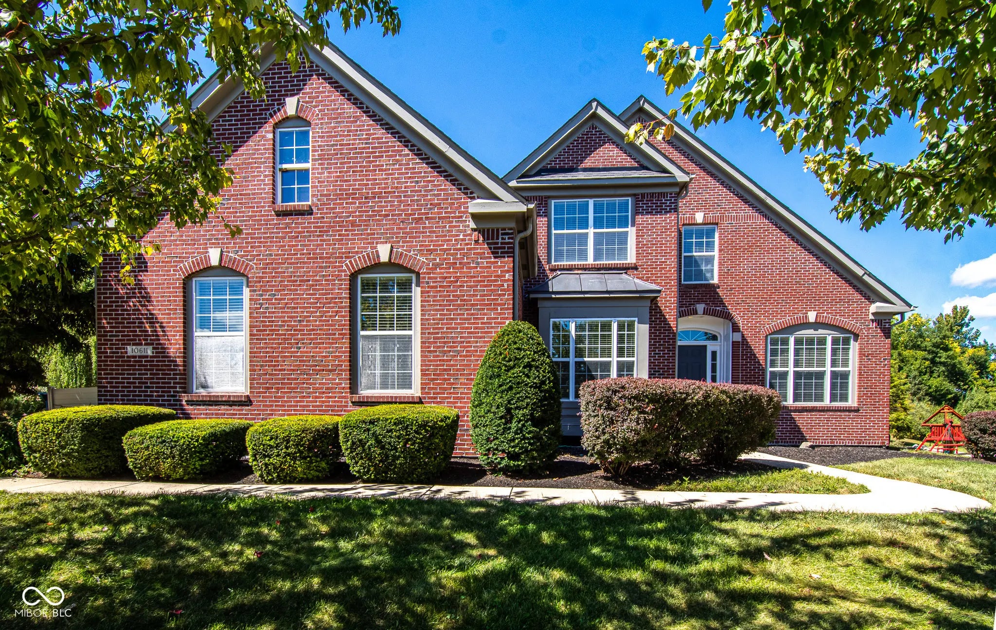 Photo of 10611 Proposal Pointe Way Fishers, IN 46040