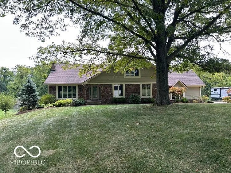 Photo of 3693 Woodland Streams Drive Greenwood, IN 46143