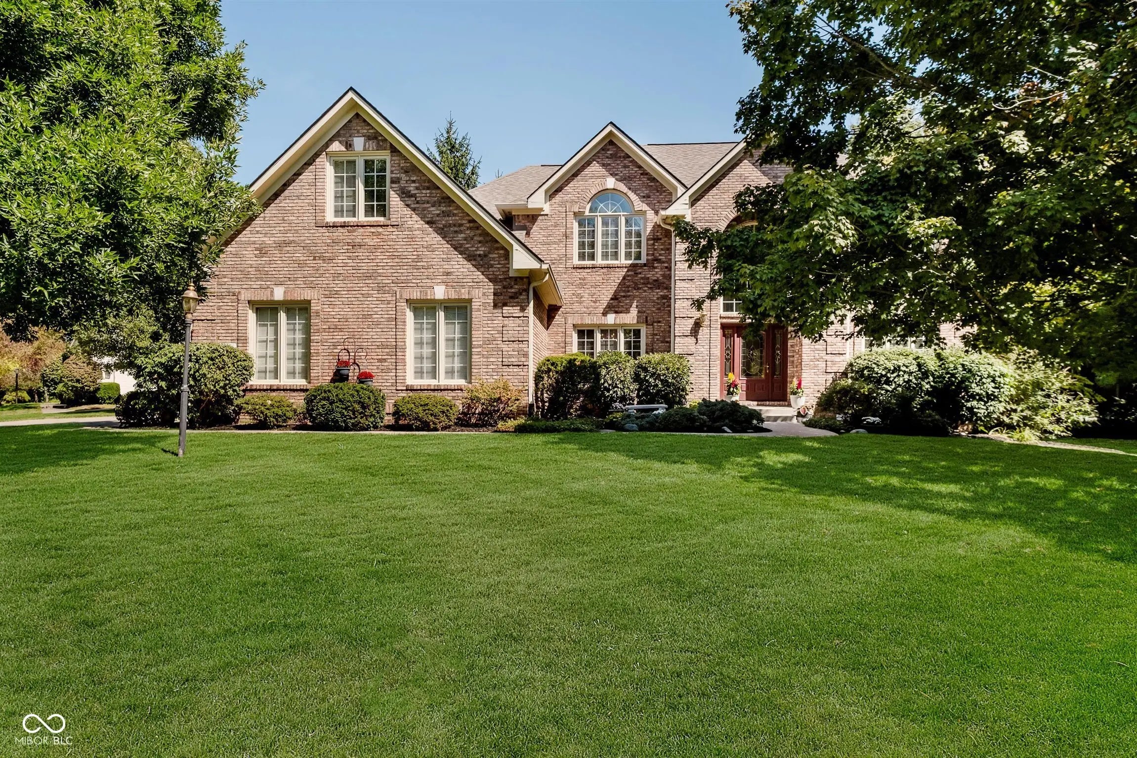 Photo of 4827 Woods Edge Drive Zionsville, IN 46077