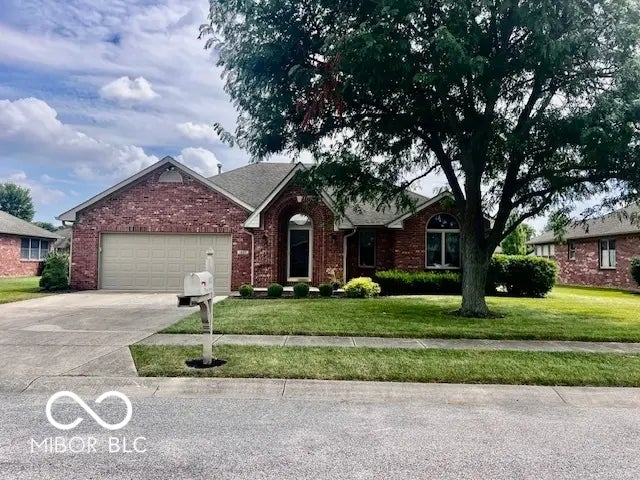 Photo of 1027 Plum Street 39 Brownsburg, IN 46112