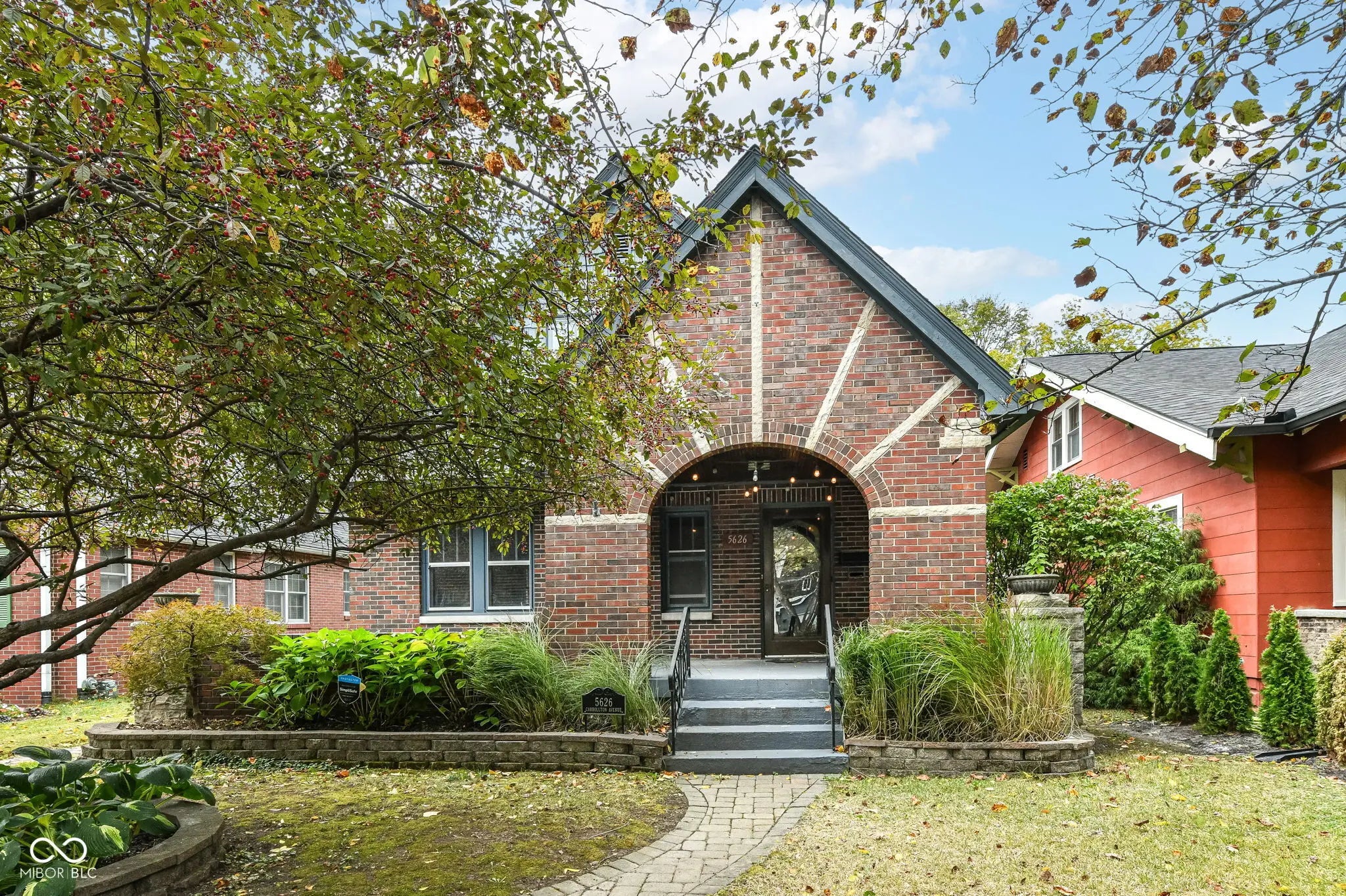 5626 Carrollton Avenue, Indianapolis
