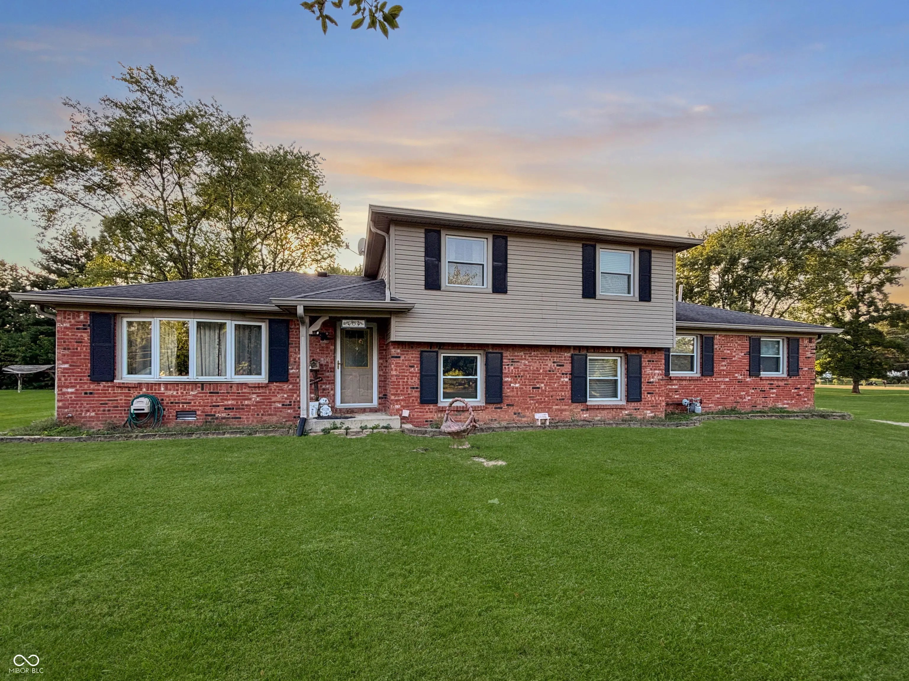 6026 Wilshire Drive, Indianapolis