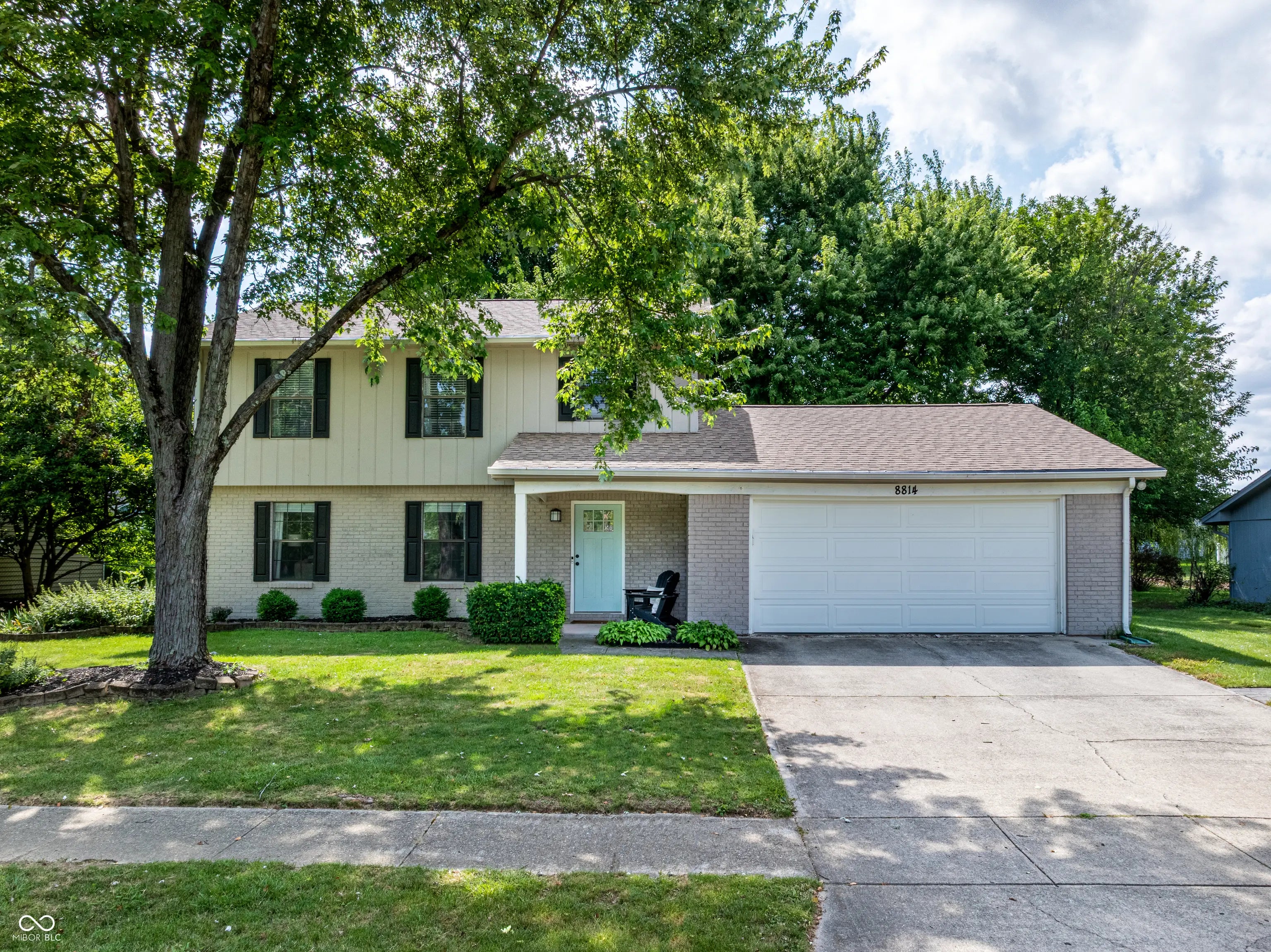 8814 Powderhorn Lane, Indianapolis