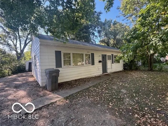 6213 Windsor Drive, Indianapolis
