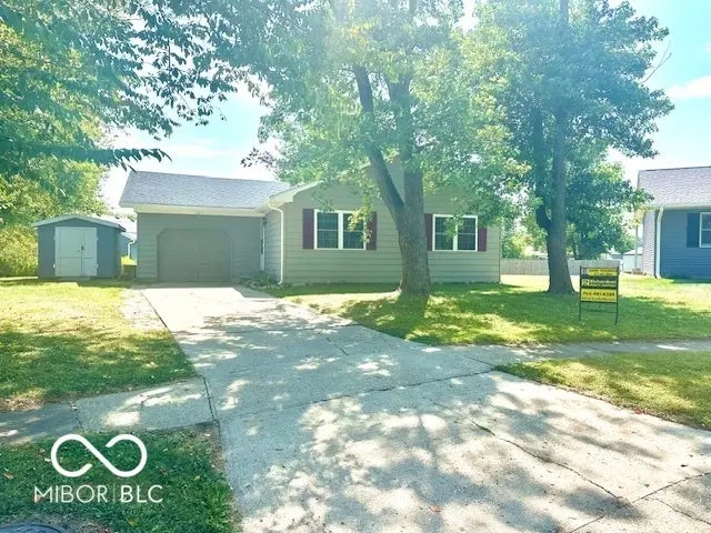 105 Kelli Court, Lebanon