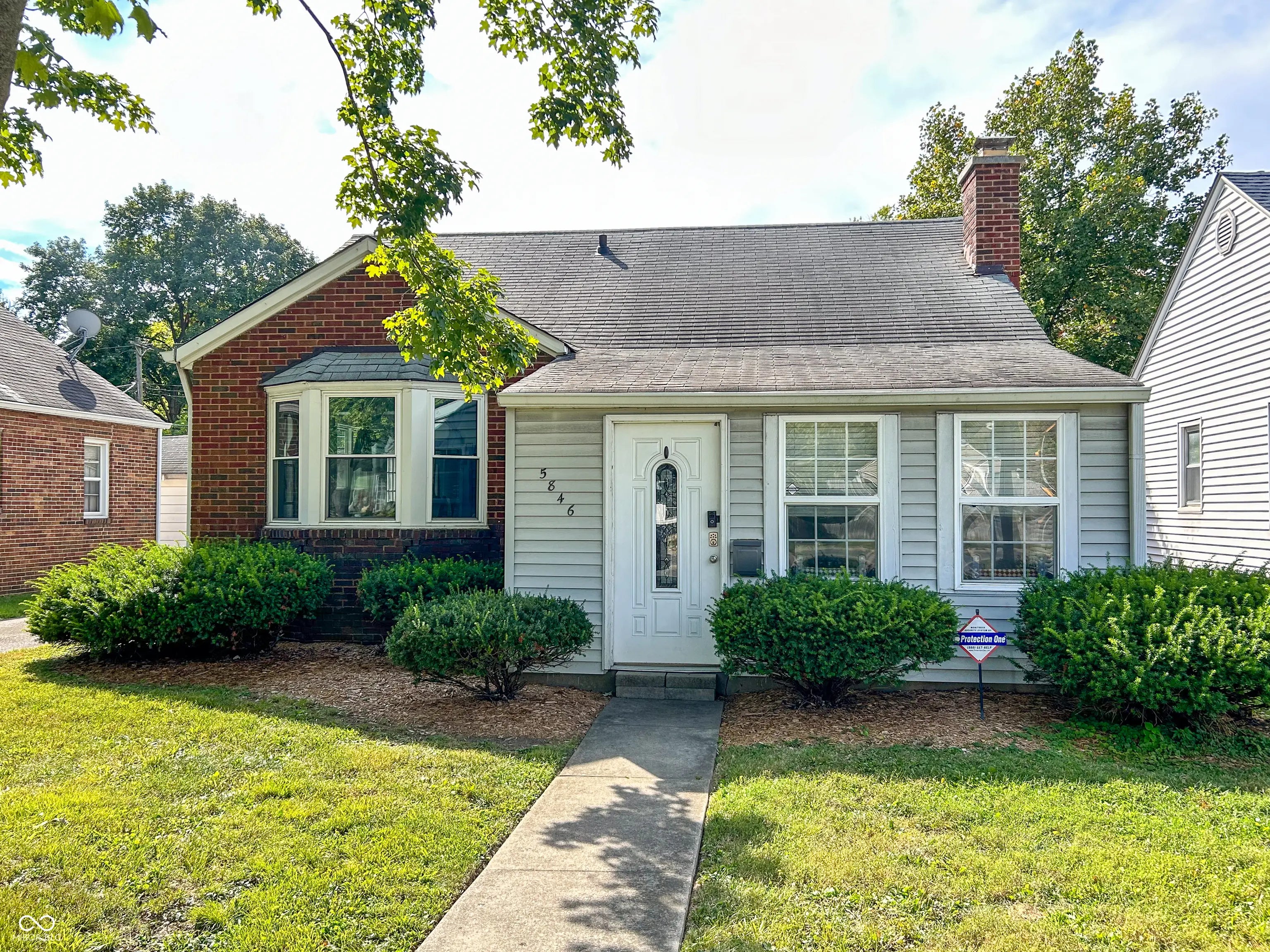 5846 N Keystone Avenue, Indianapolis