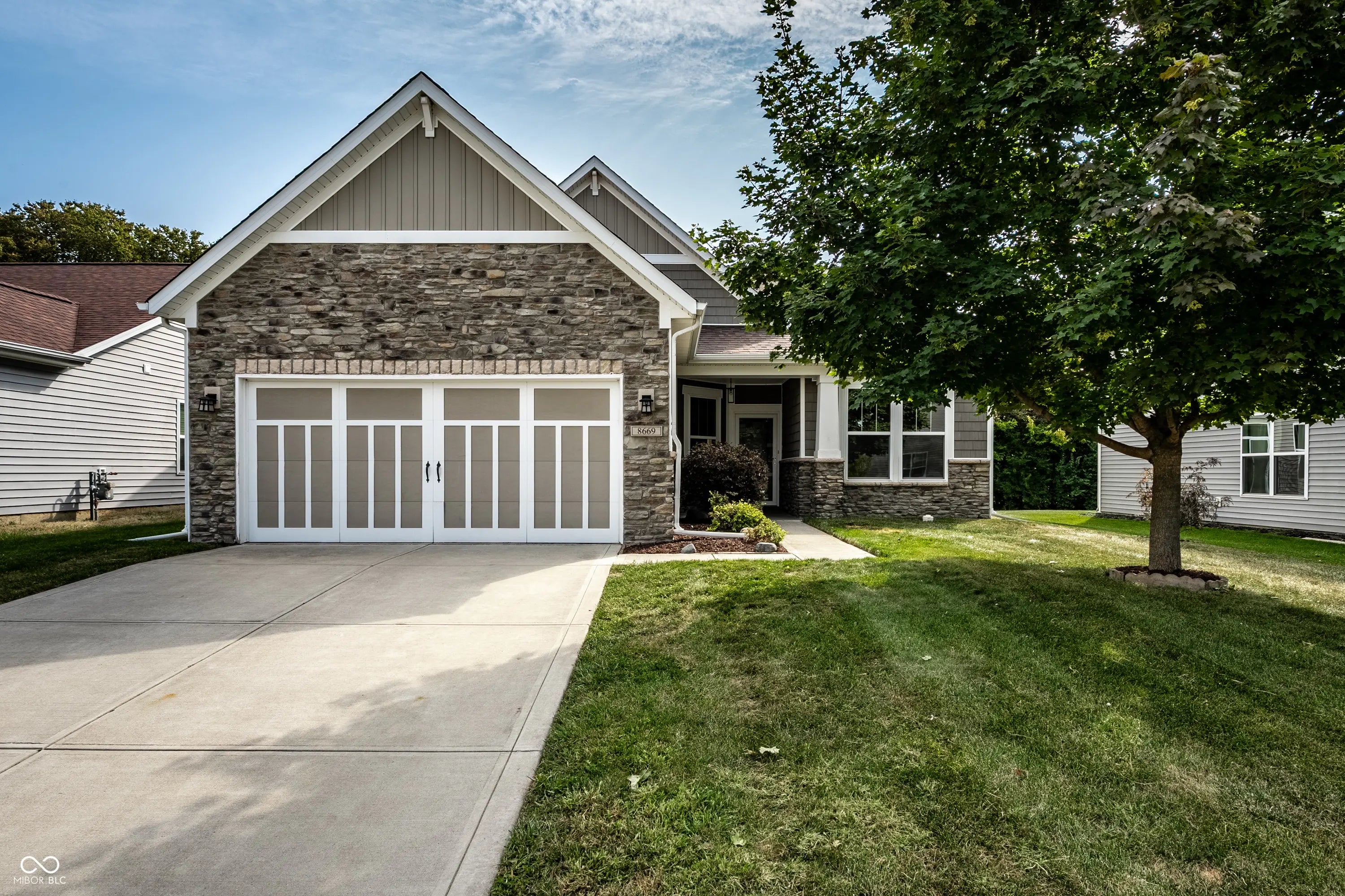 8669 N Deer Crossing Boulevard, McCordsville