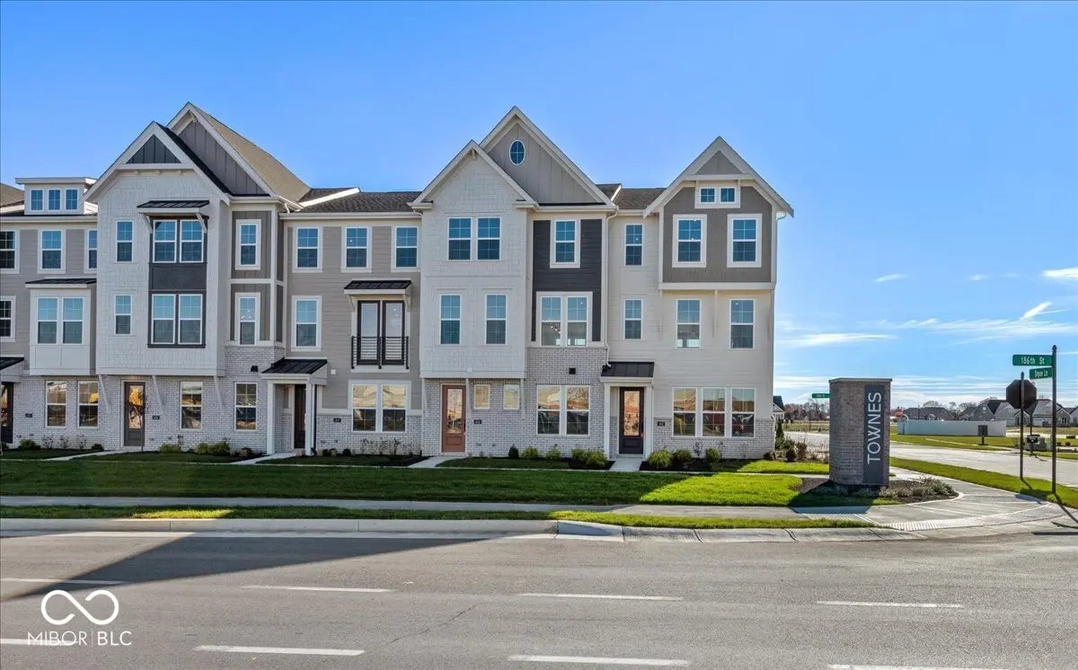 Photo of 402 Elite Street Westfield, IN 46074