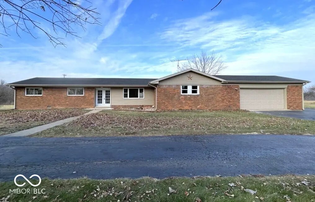 822 N Walnut Hills, Crawfordsville