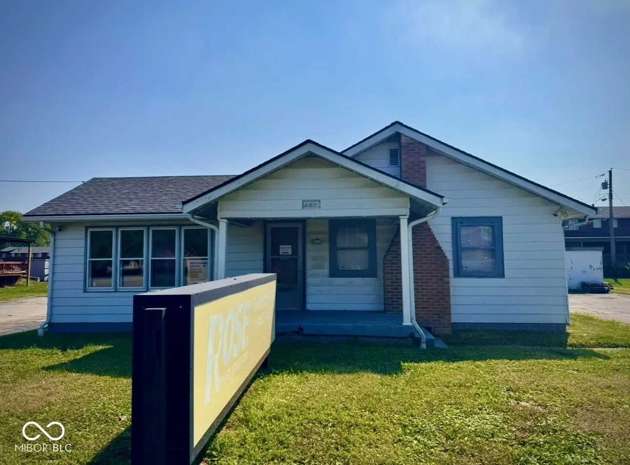 4615 N Shadeland Avenue, Indianapolis