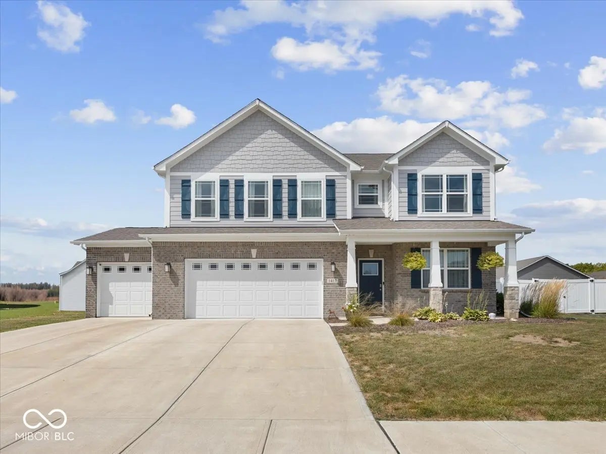 Photo of 1417 Golden Bear Lane Shelbyville, IN 46176