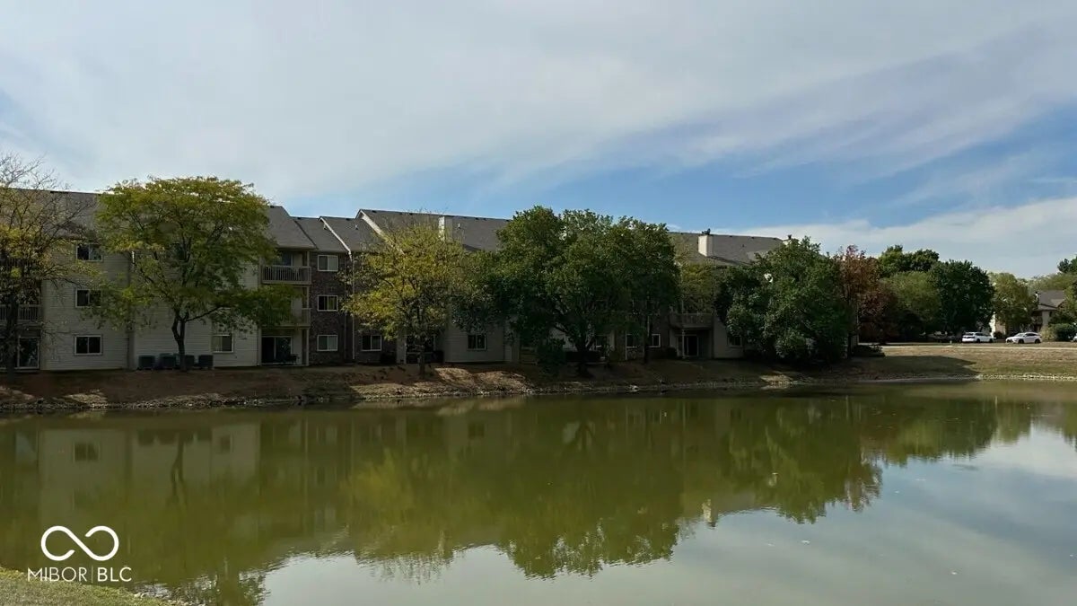 12517 Timber Creek Drive Unit 2, Carmel