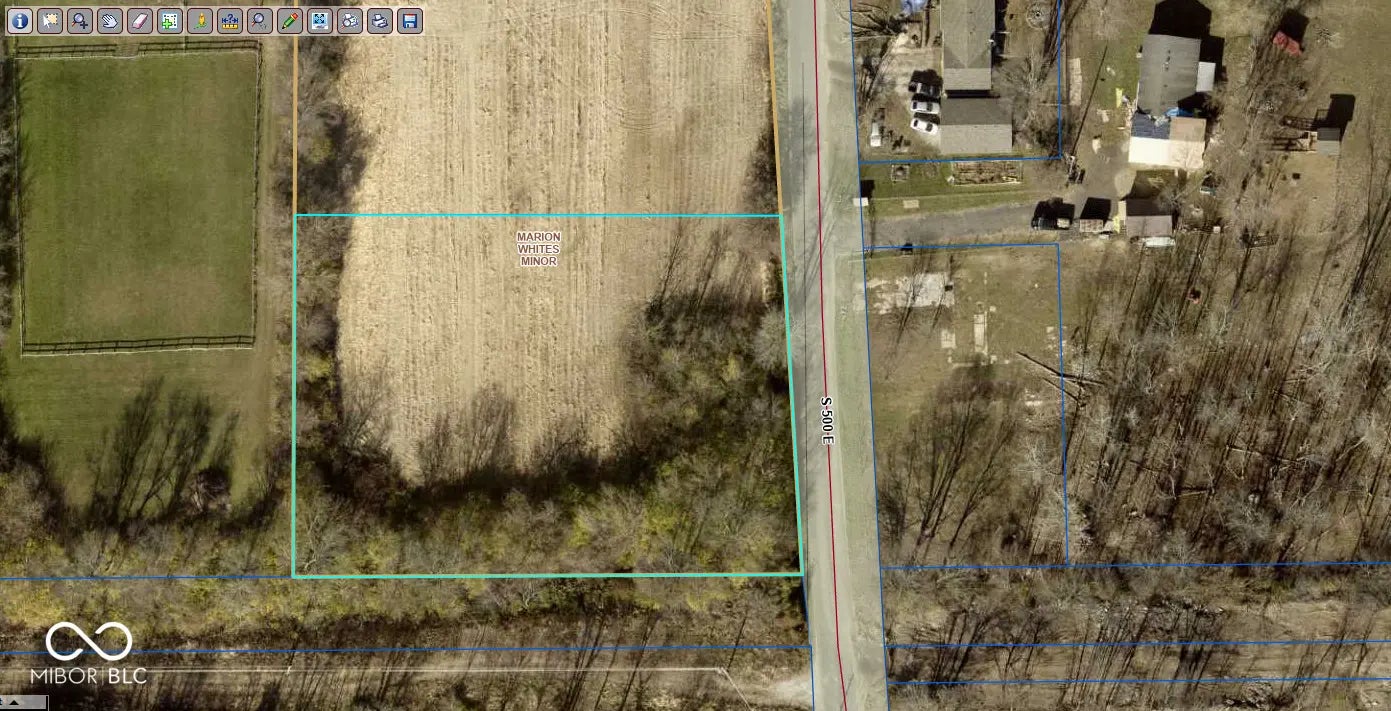 Photo of 112 S 500 E Greenfield, IN 46140