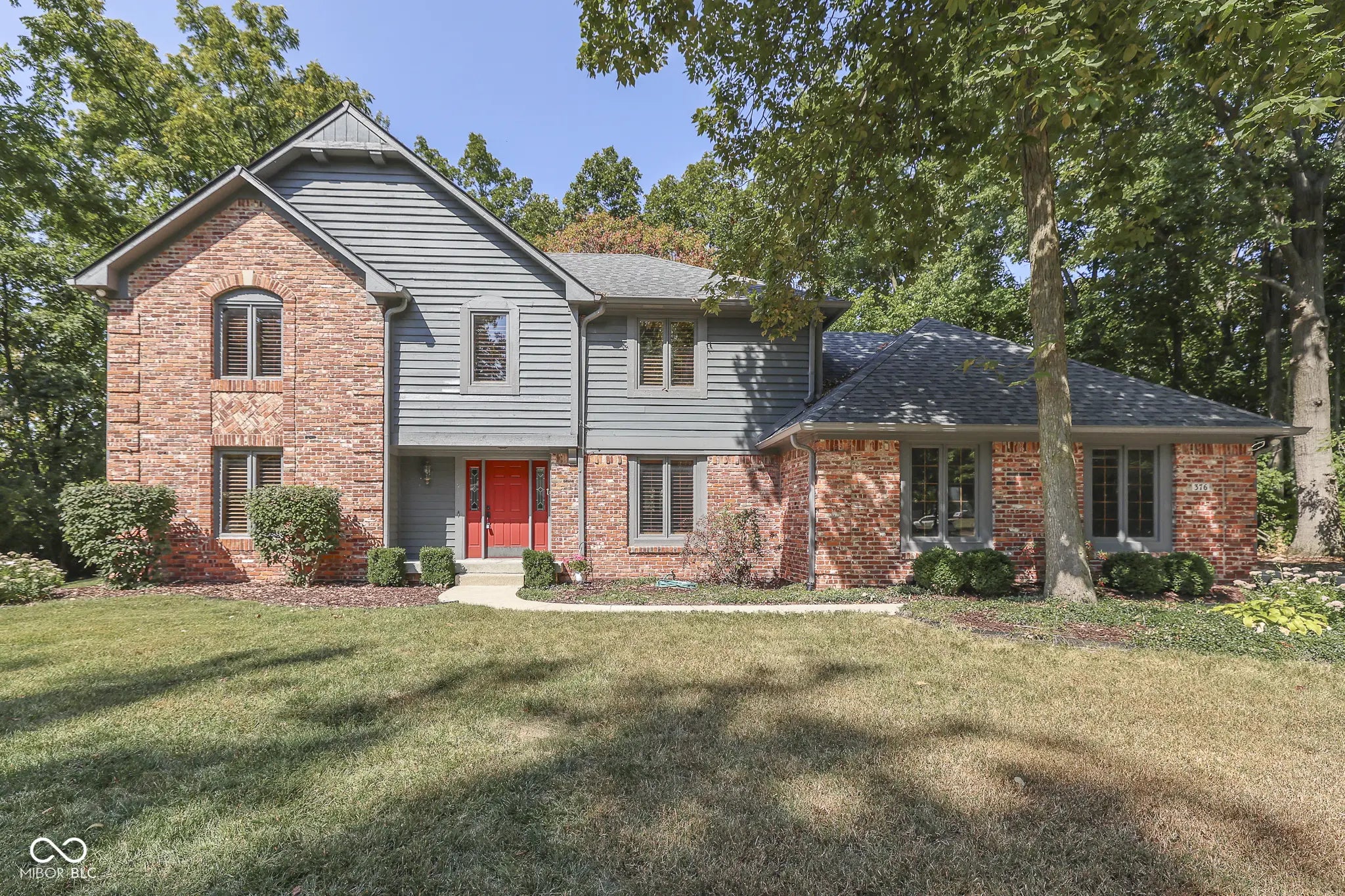 Photo of 376 Timber Lane Circle Greenwood, IN 46142