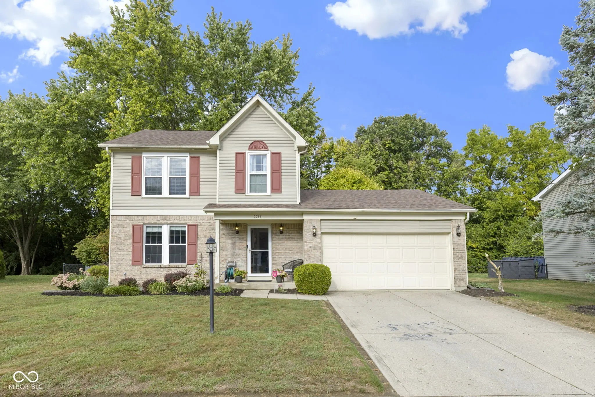 5032 Shadow Pointe Drive, Indianapolis