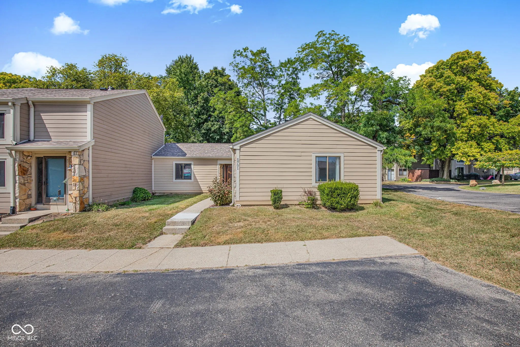 Photo of 5701 Blue Spruce Drive Indianapolis, IN 46237