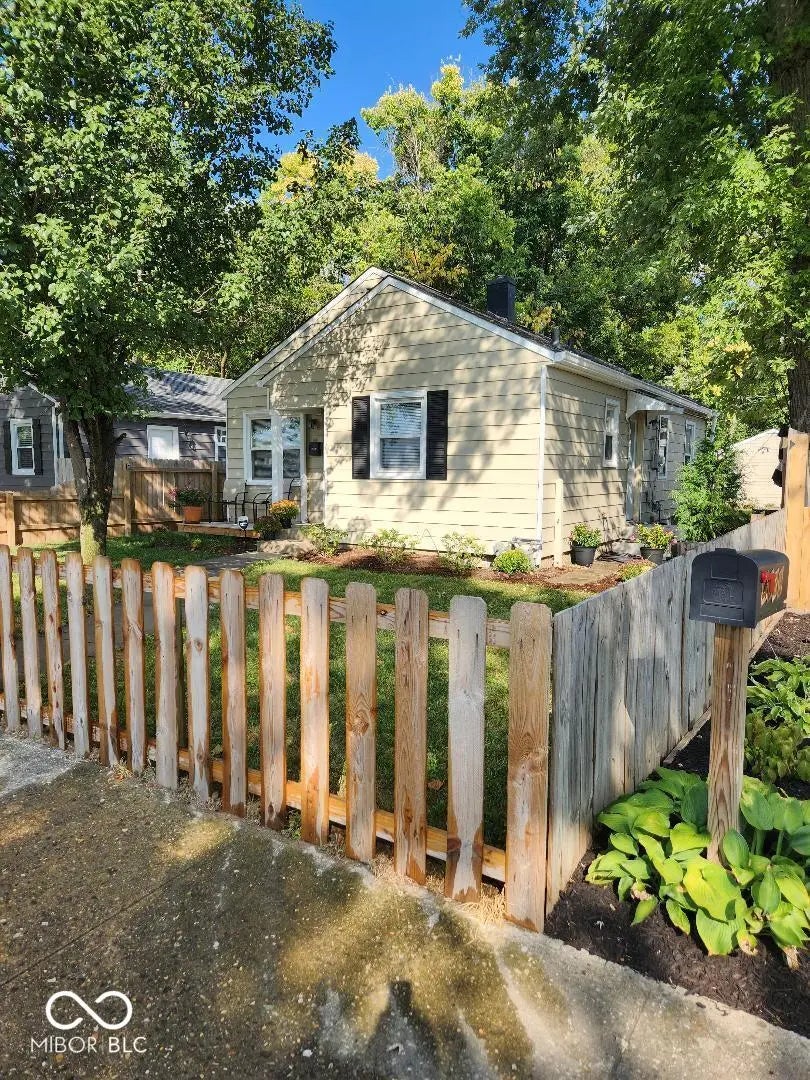 4243 Ralston Avenue, Indianapolis